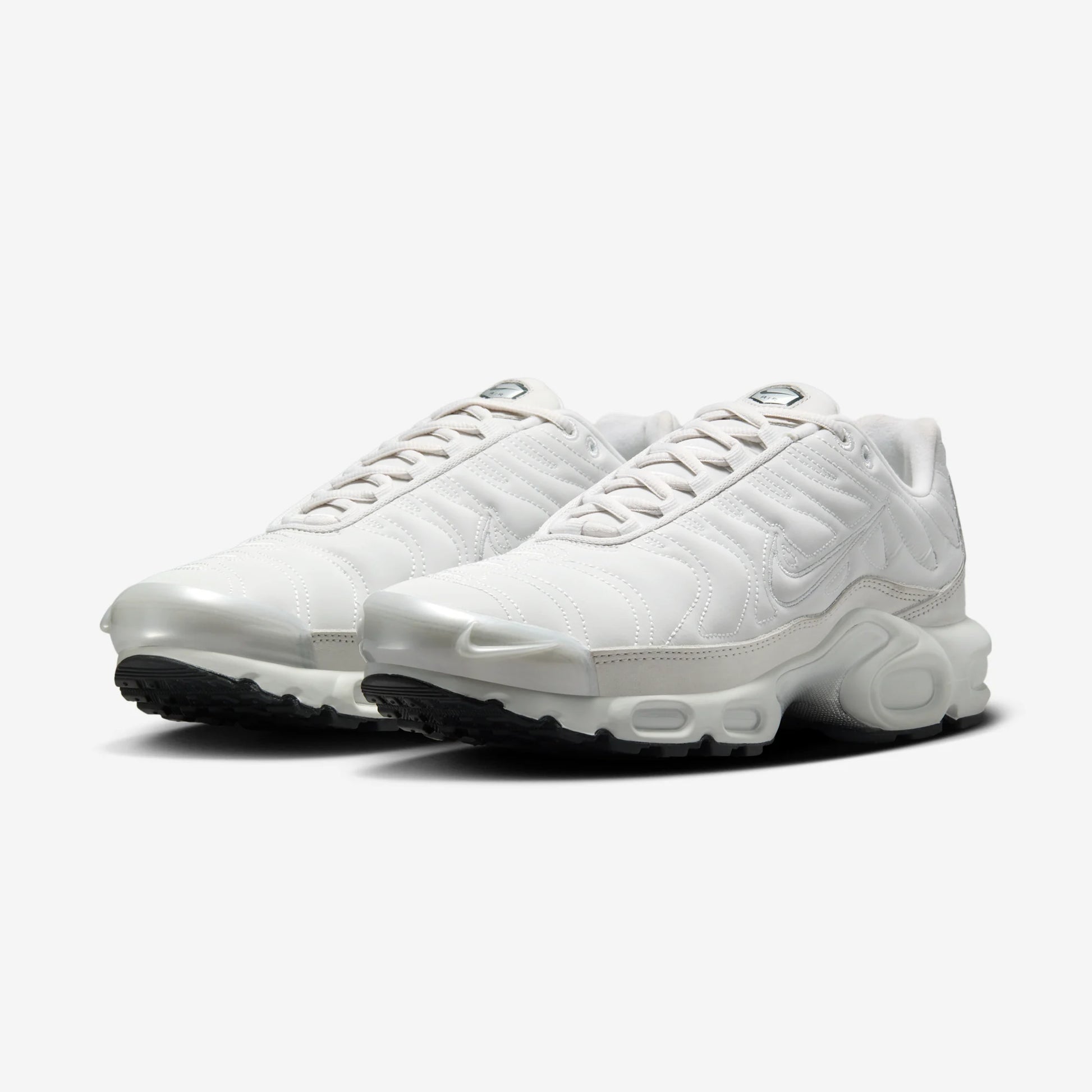 Nike Air Max Plus Platinum Tint (Women's)