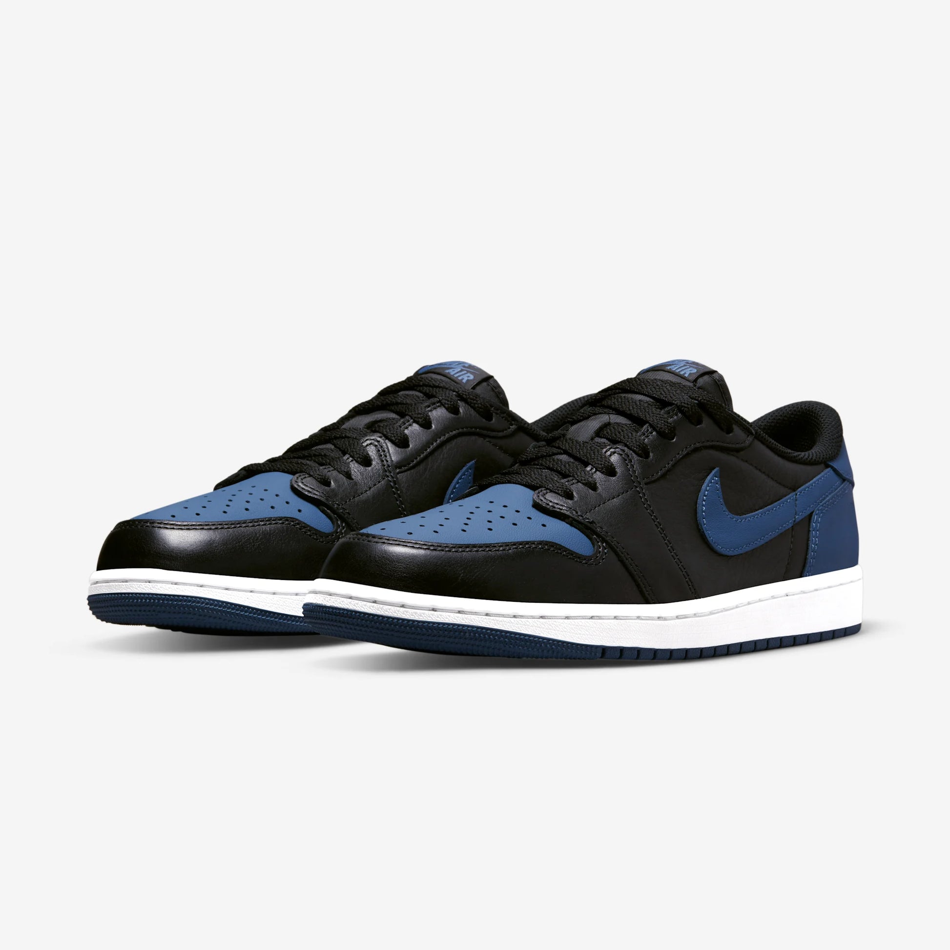 Jordan 1 Retro Low OG Mystic Navy