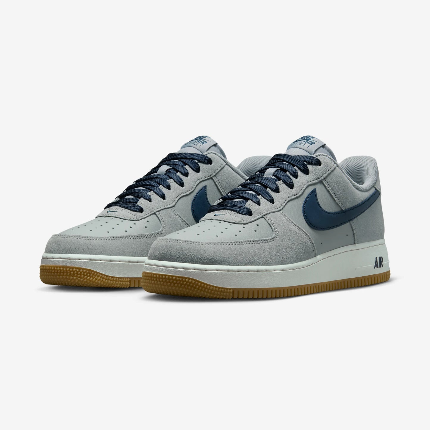 Nike Air Force 1 Low '07 LV8 Light Smoke Grey