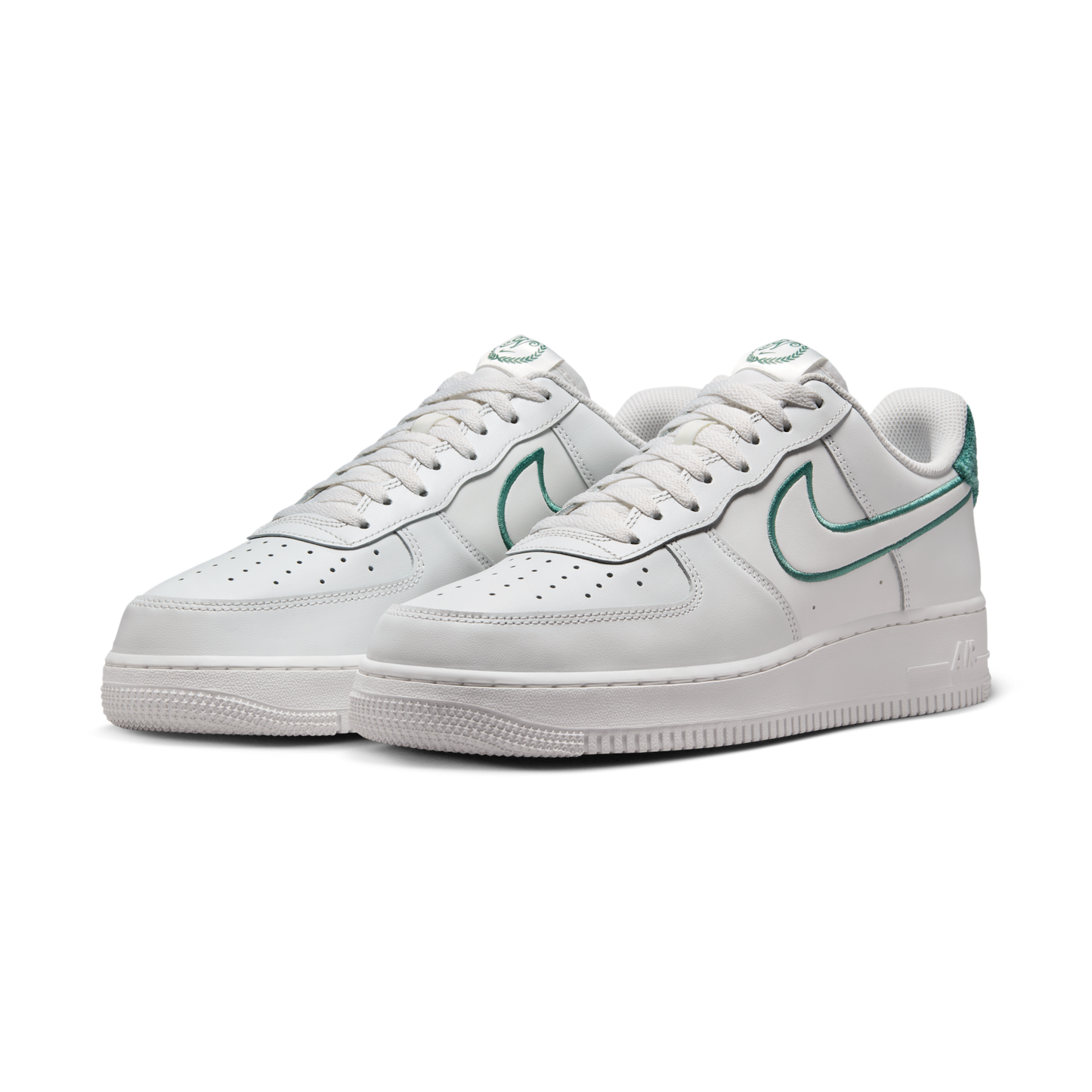 Nike Air Force 1 Low Resort and Sport