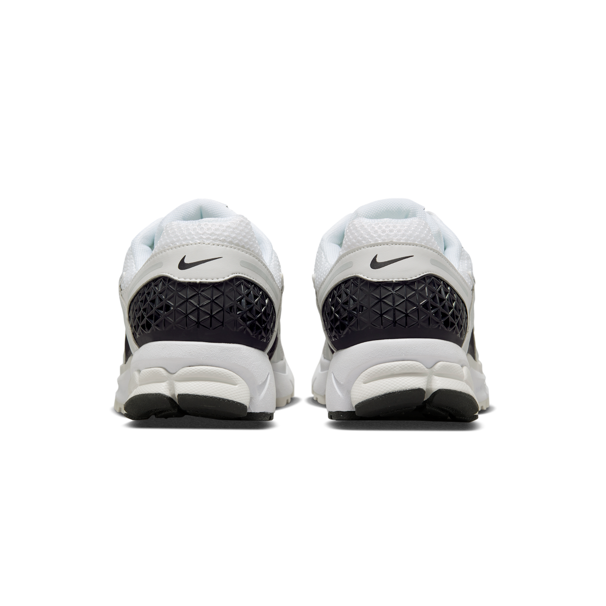 Nike Zoom Vomero 5 White Black