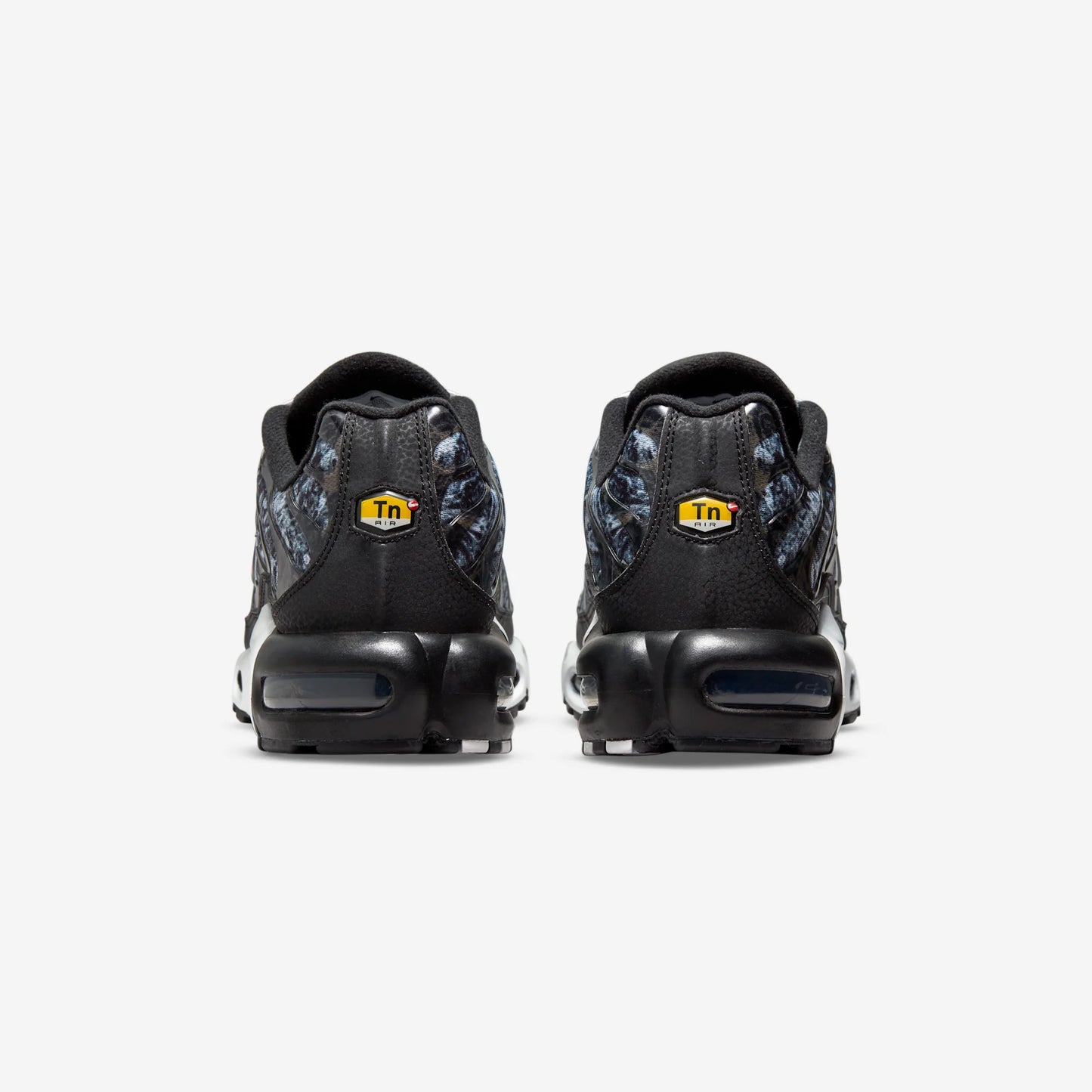 Nike Air Max Plus Dark Smoke Grey
