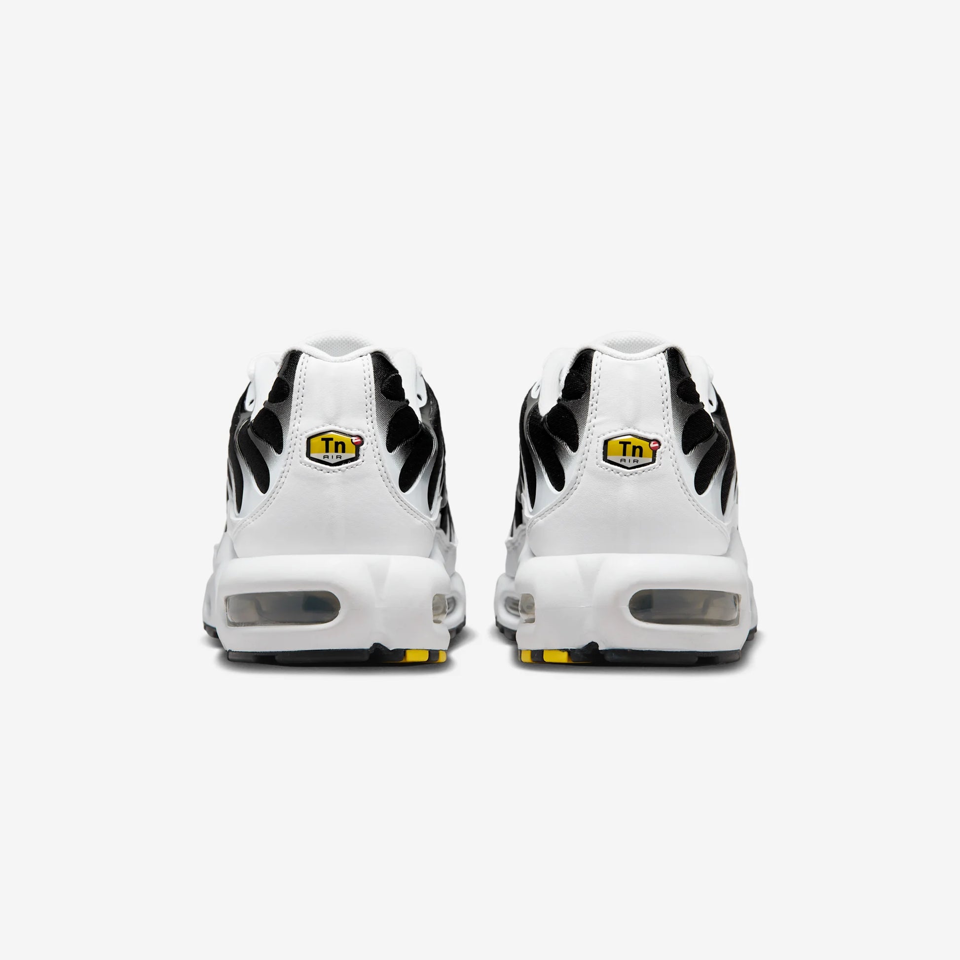 Nike Air Max Plus White Black Metallic Pewter