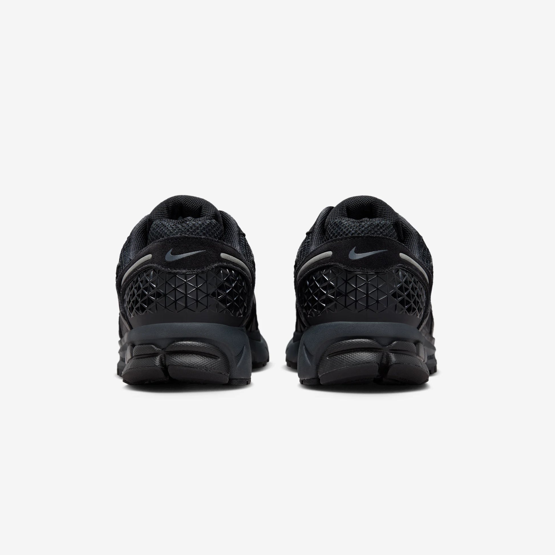 Nike Zoom Vomero 5 Black Metallic Dark Grey