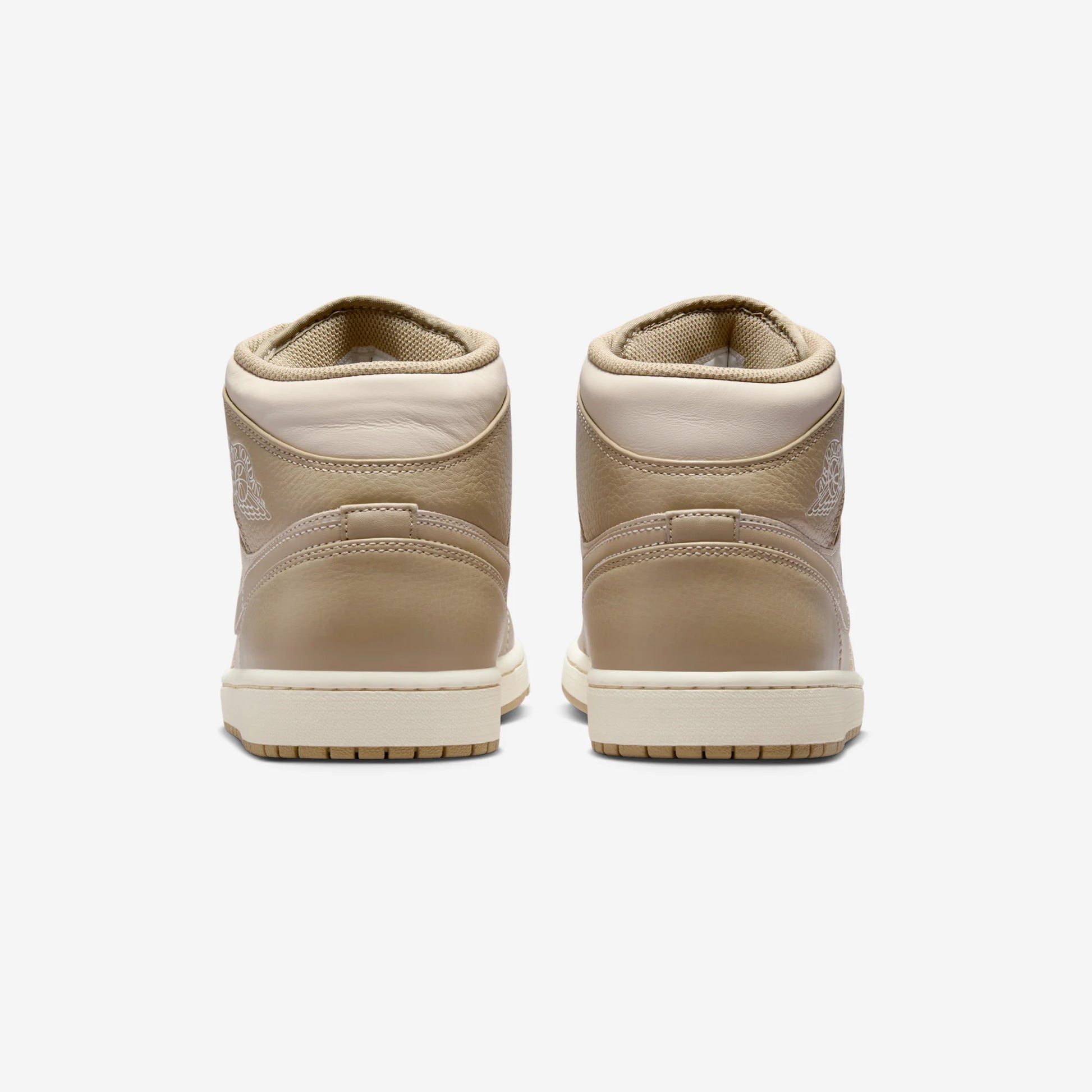Jordan 1 Mid Legend Light Brown