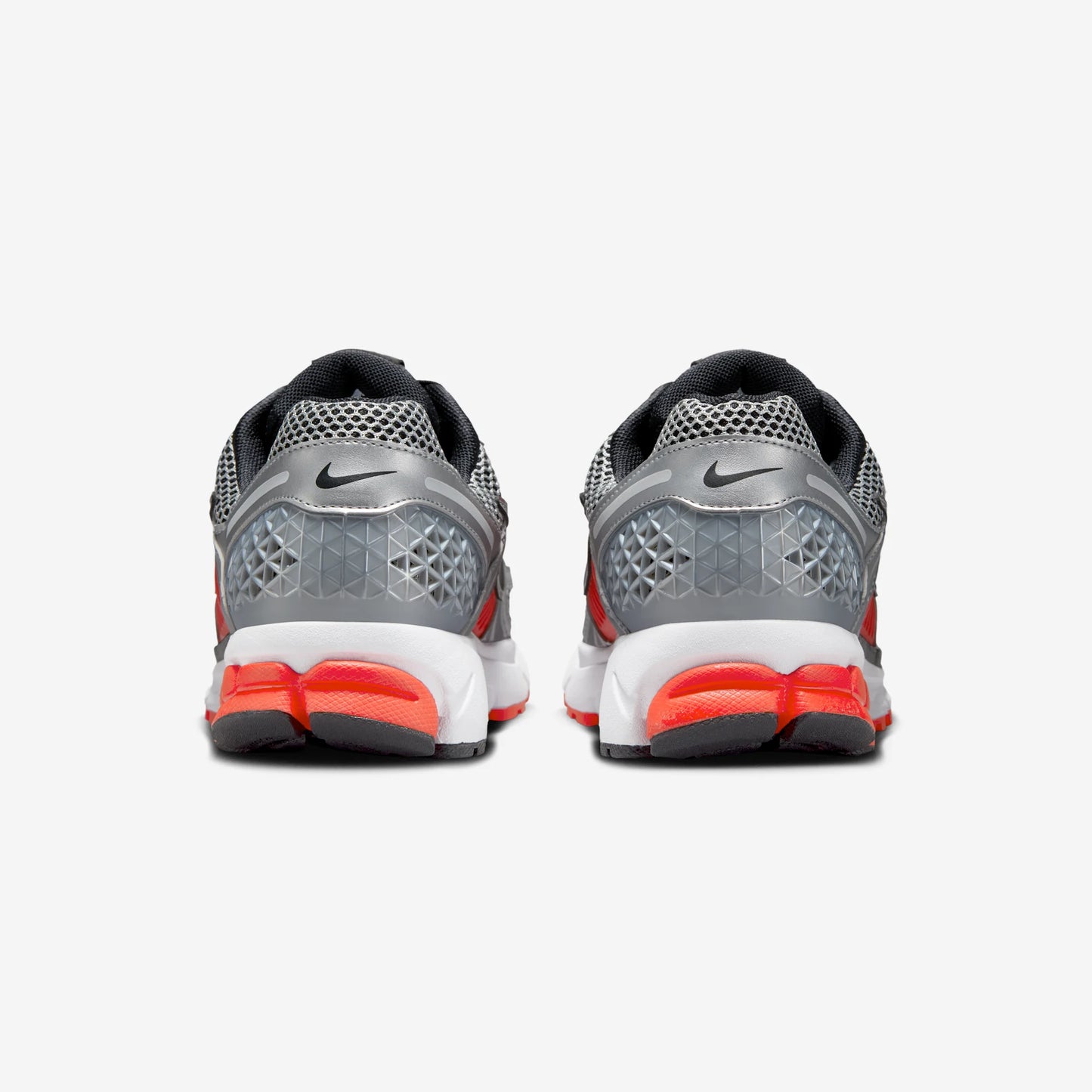 Nike Zoom Vomero 5 Bright Crimson Metallic Silver