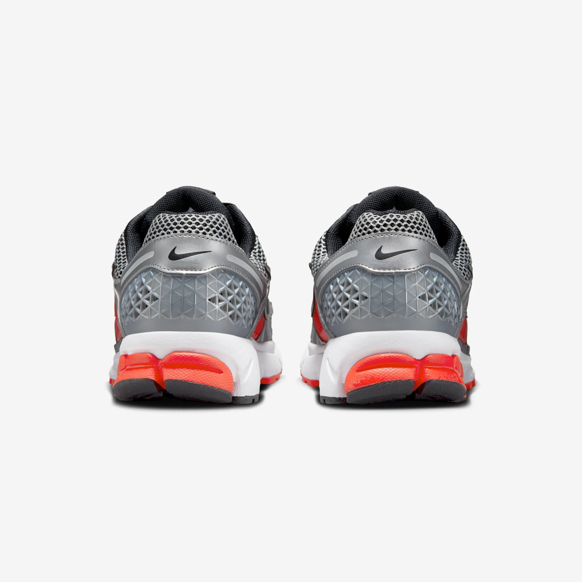Nike Zoom Vomero 5 Bright Crimson Metallic Silver