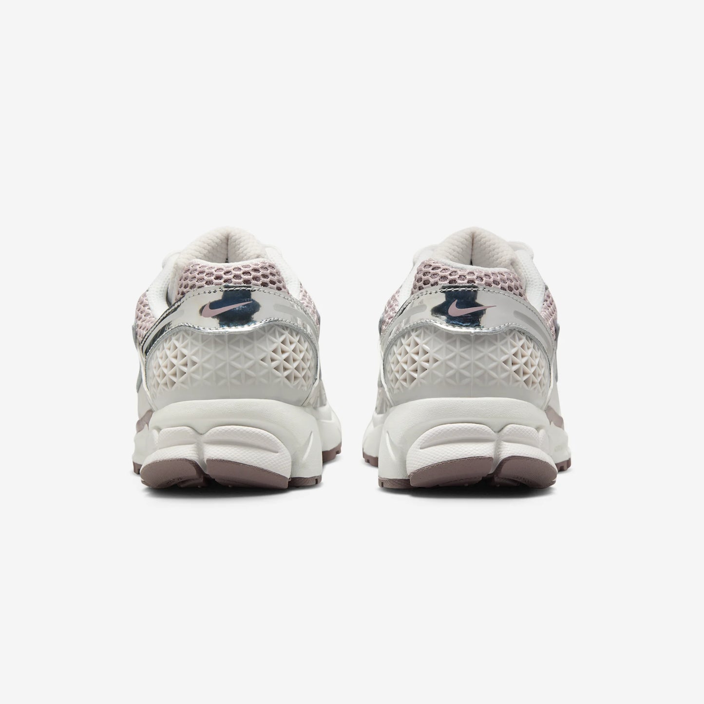 Nike Zoom Vomero 5 Metallic Silver Platinum Violet (Women's)