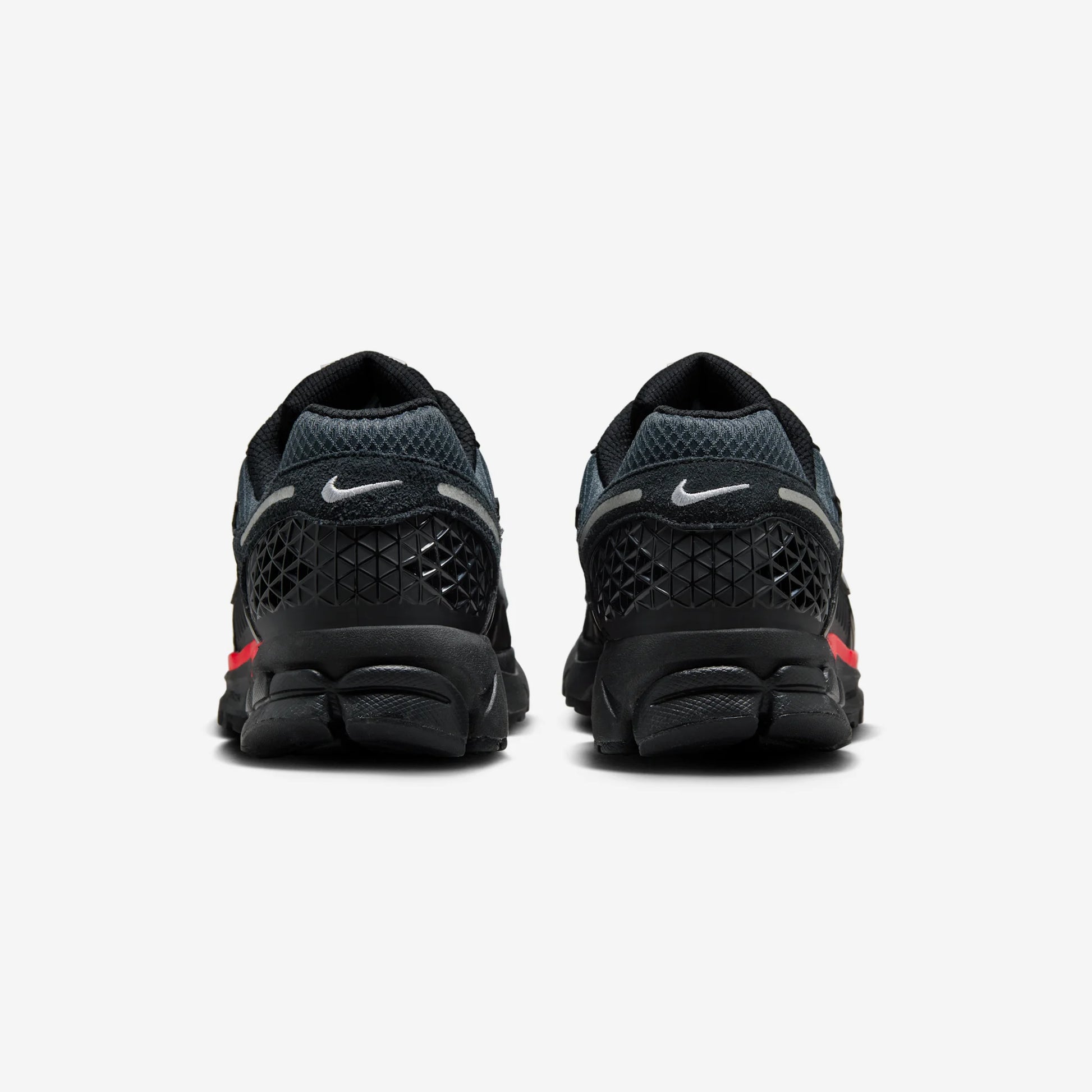 Nike Zoom Vomero 5 Black Metallic University Red