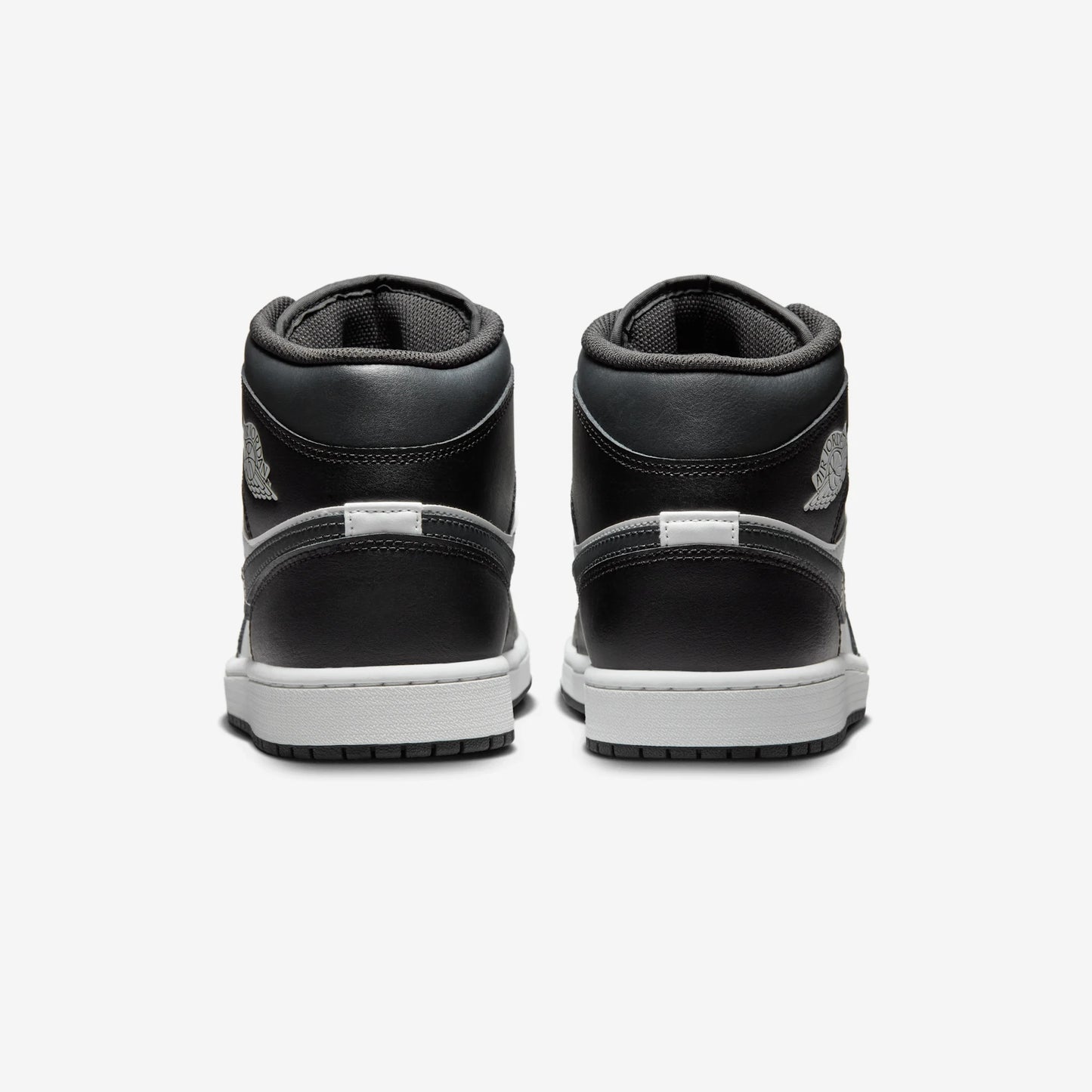 Jordan 1 Mid Off Noir Toe