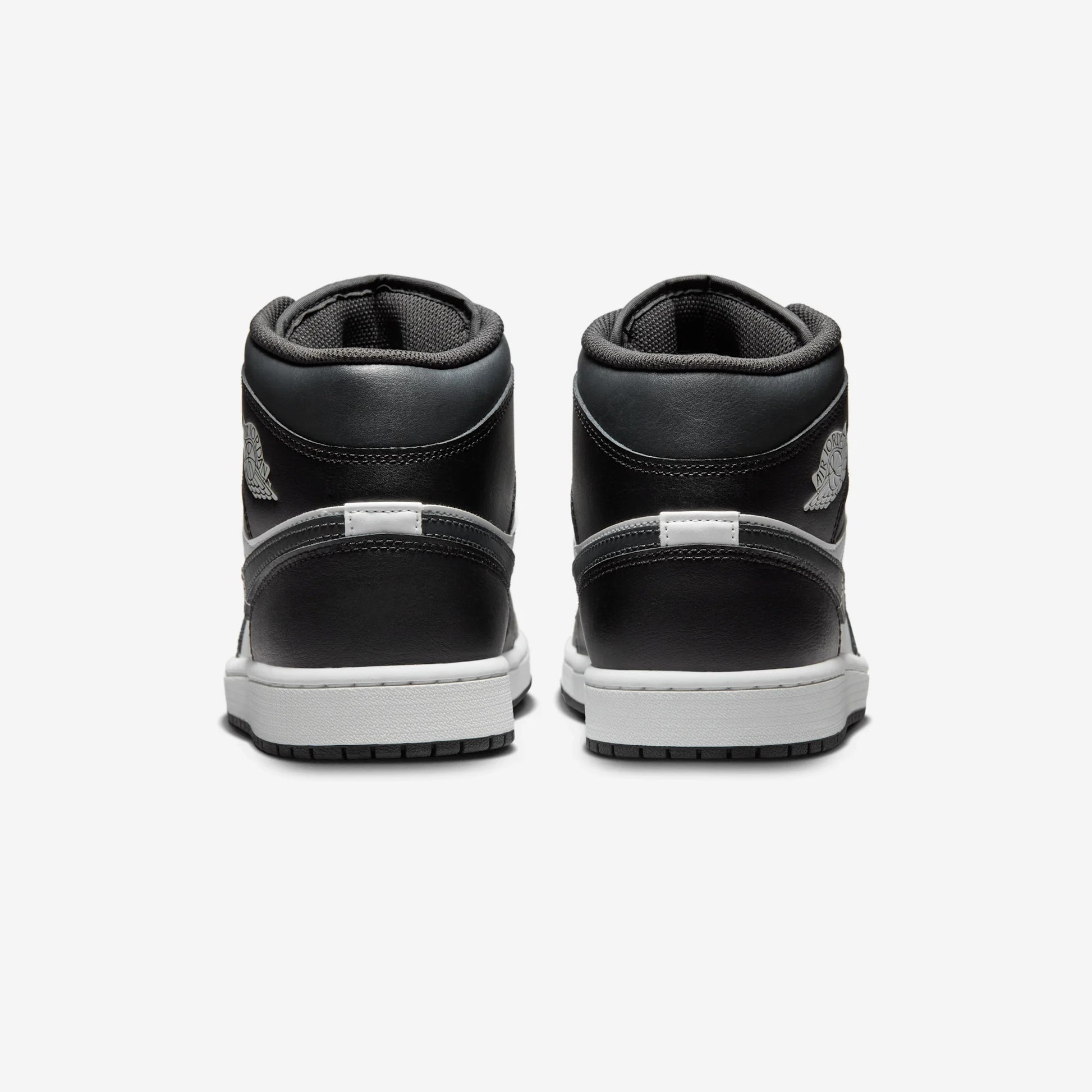 Jordan 1 Mid Off Noir Toe