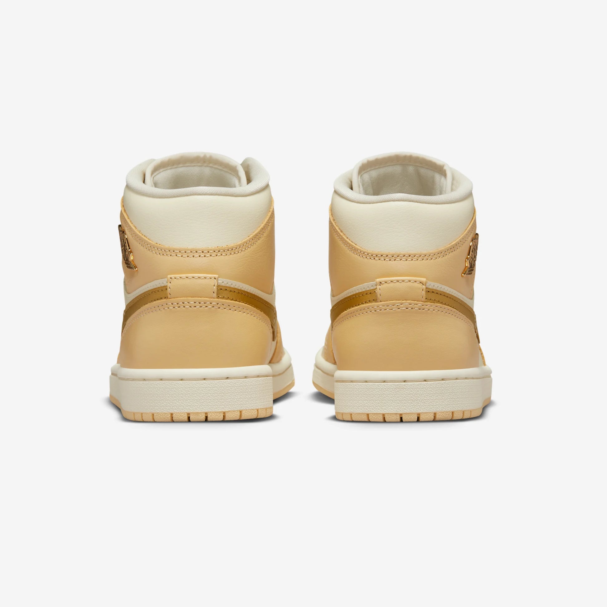 Jordan 1 Mid SE Pale Vanilla Metallic Gold (Women's)
