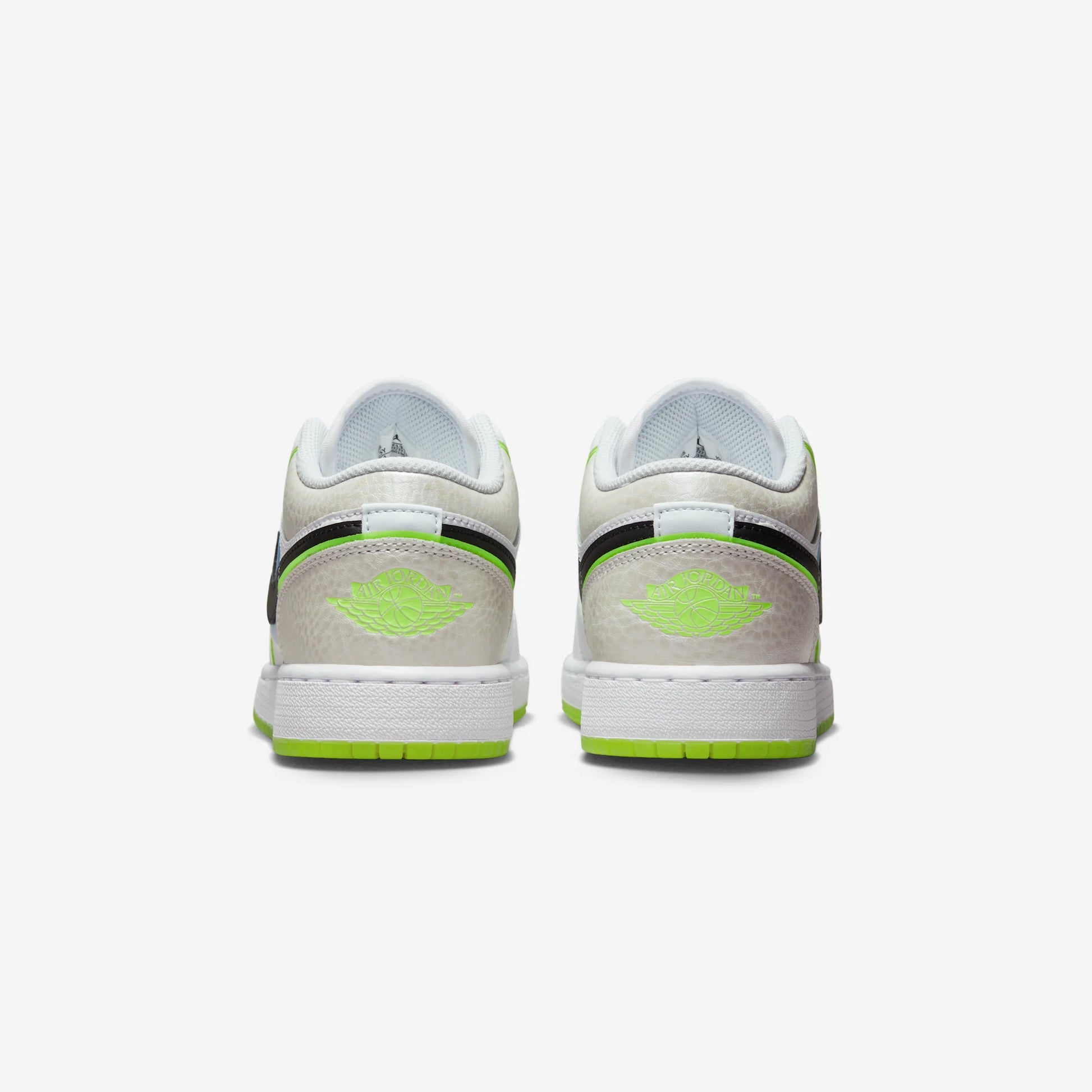 Jordan 1 Low SE Warped Swoosh (GS)