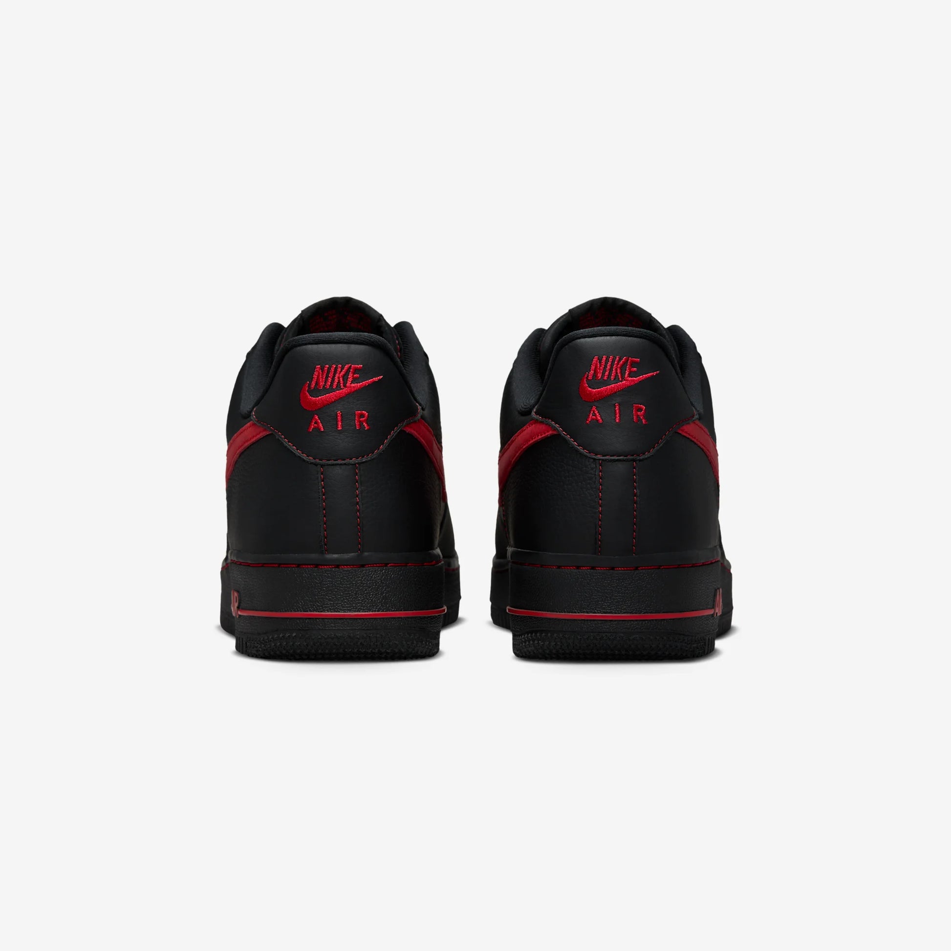 Nike Air Force 1 Low '07 LV8 Bred