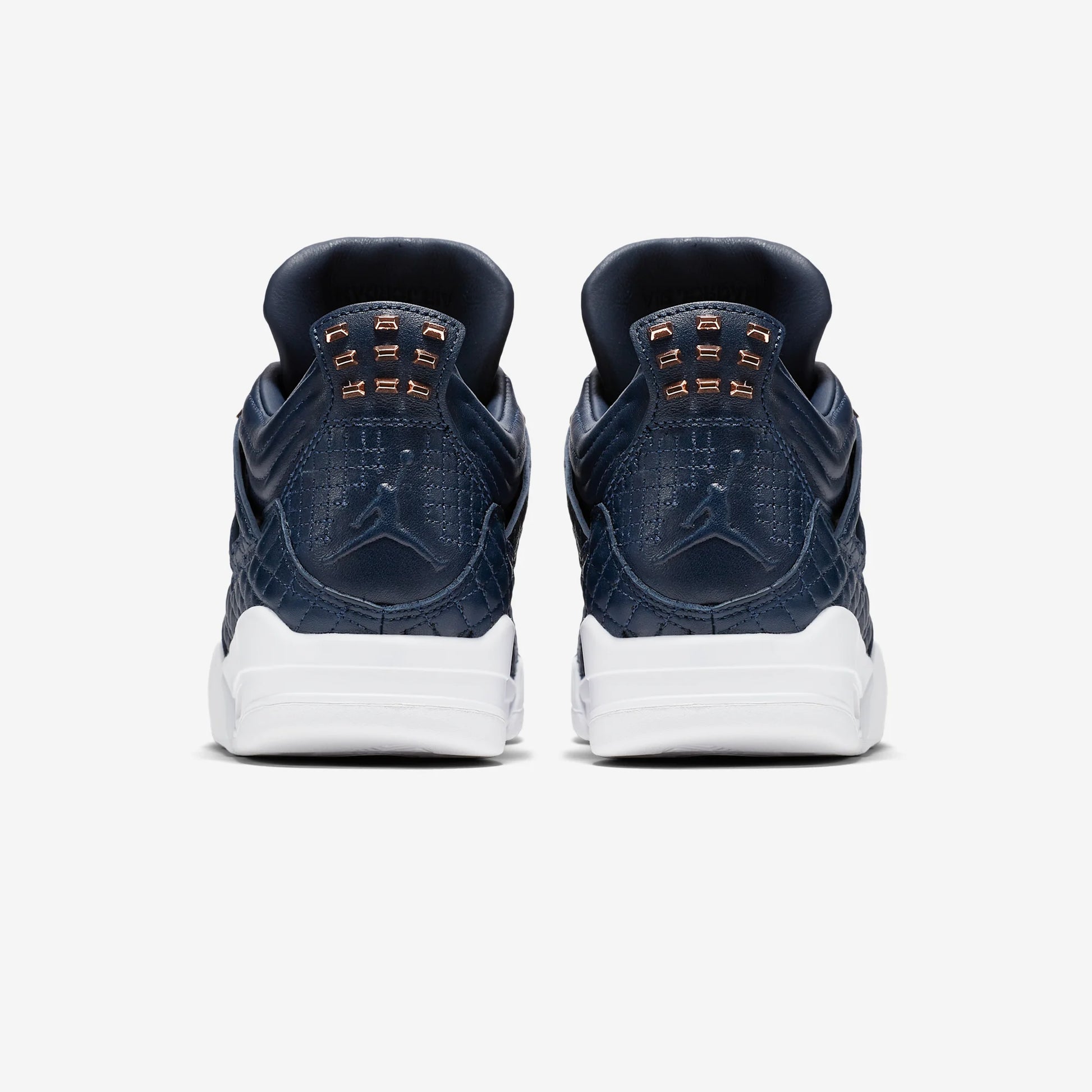 Jordan 4 Retro Obsidian