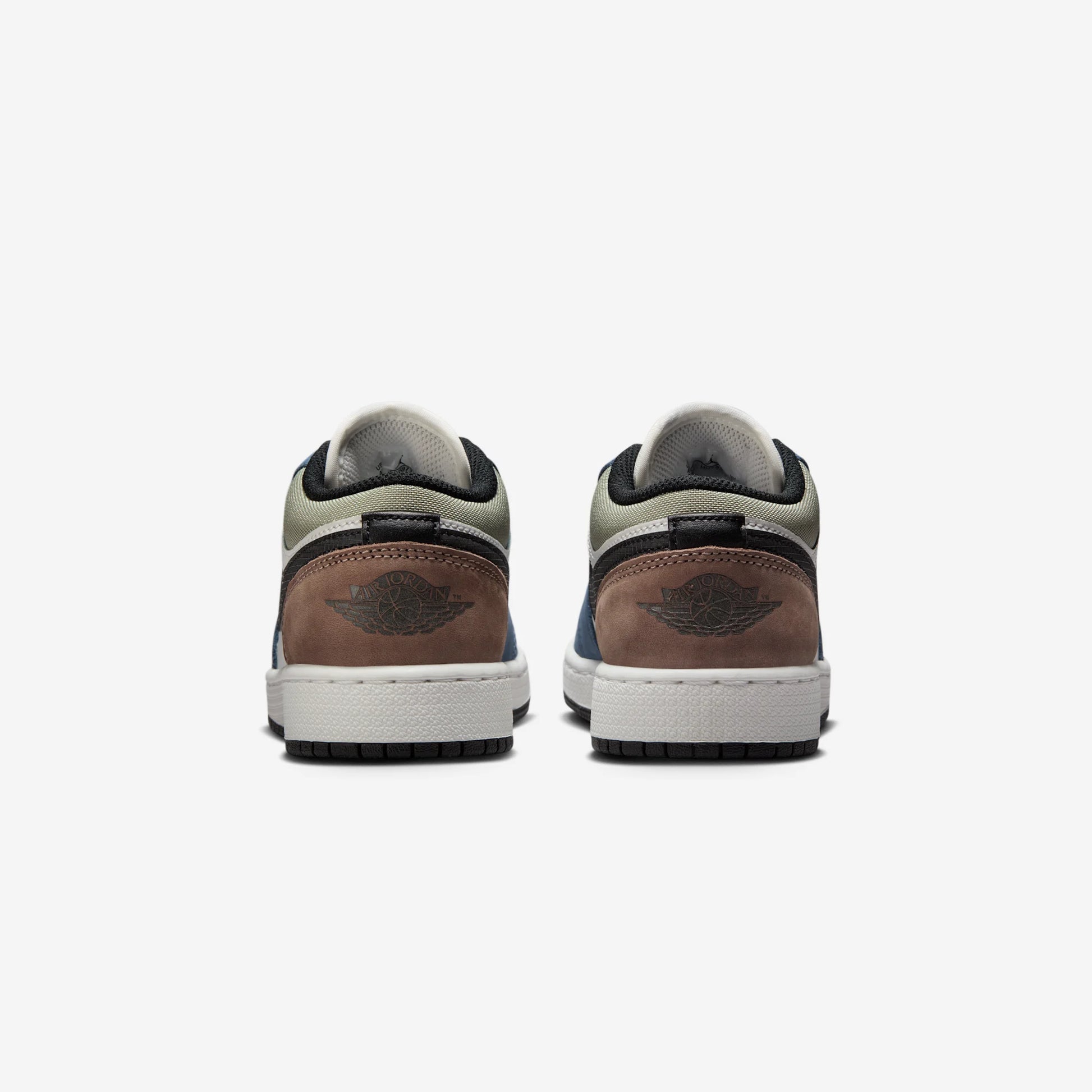 Jordan 1 Low Diffused Blue Jade Horizon (GS)