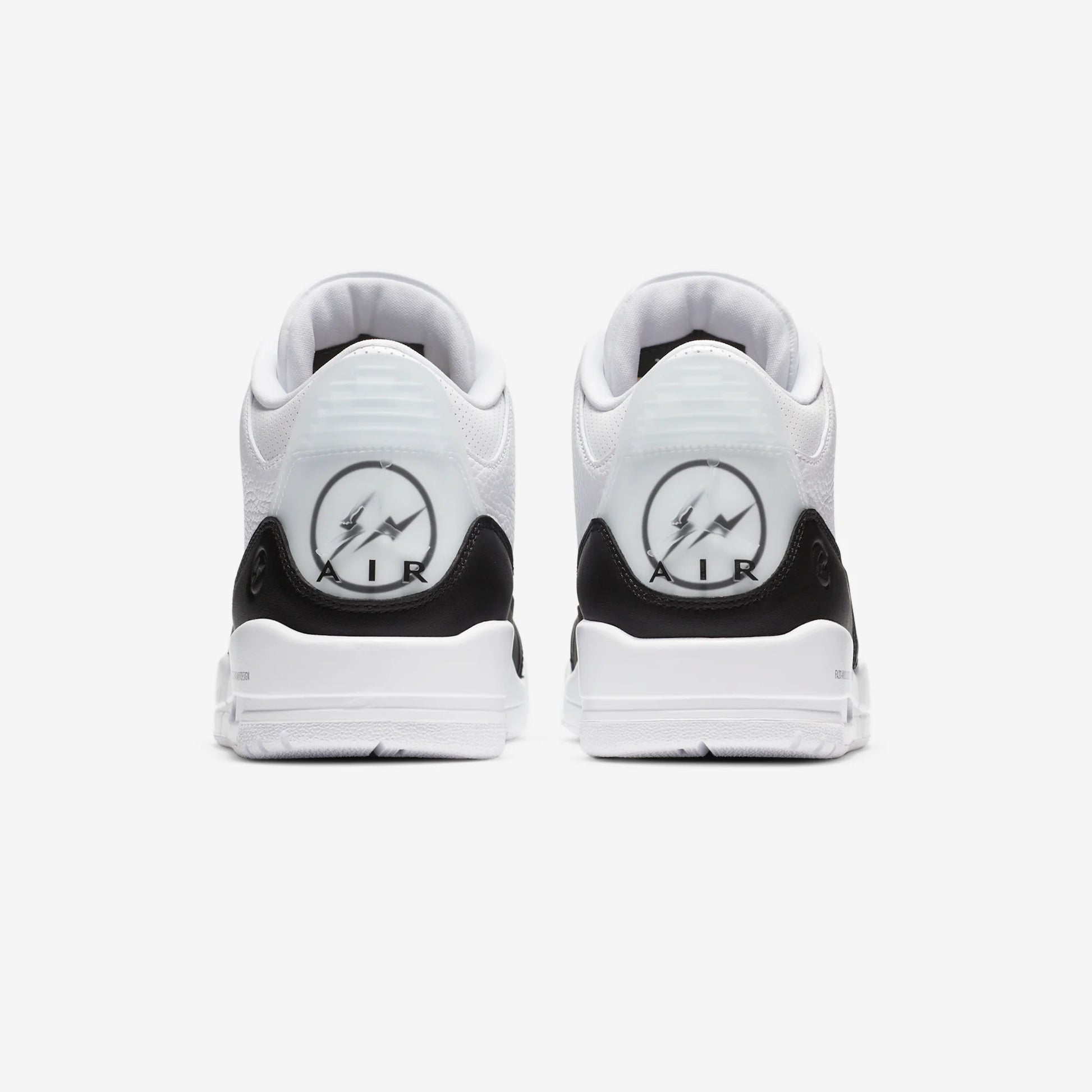 Jordan 3 Retro Fragment