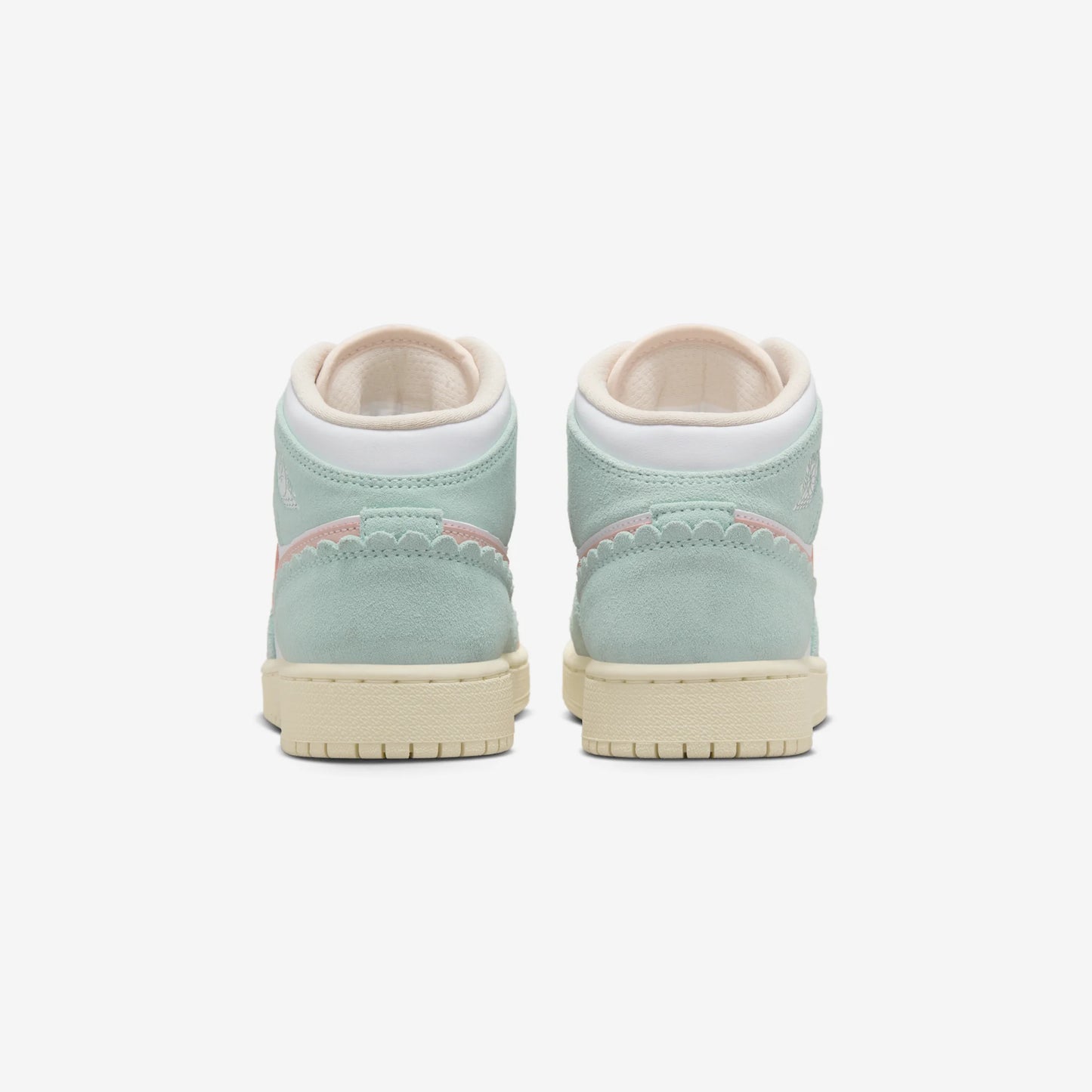 Jordan 1 Mid SE Pink Oxford (GS)