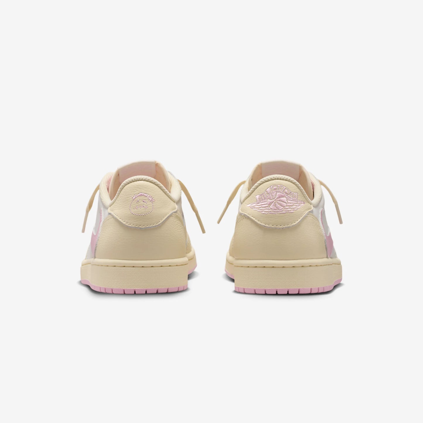 Jordan 1 Retro Low OG SP Travis Scott Shy Pink