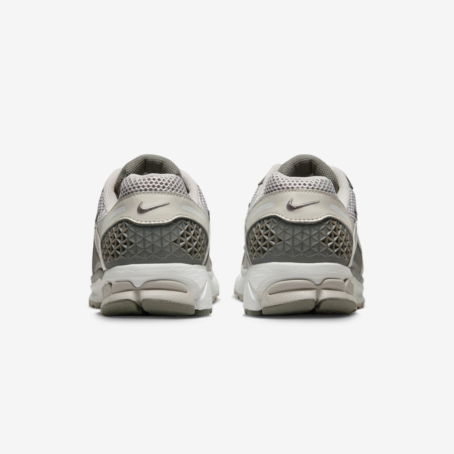 Nike Zoom Vomero 5 Iron Ore Flat Pewter