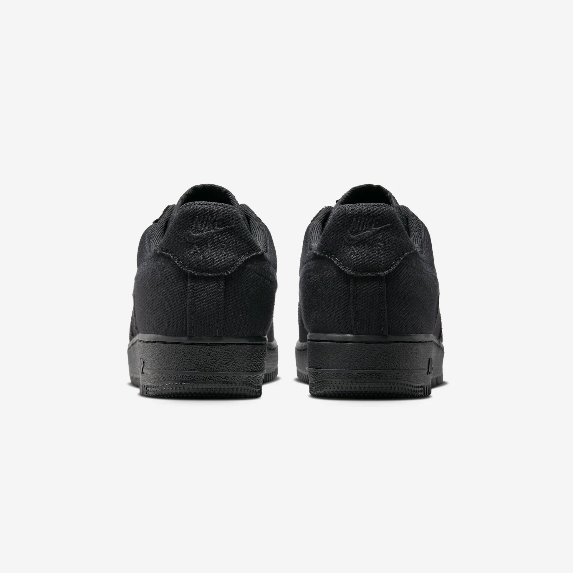 Nike Air Force 1 Low Triple Black Canvas