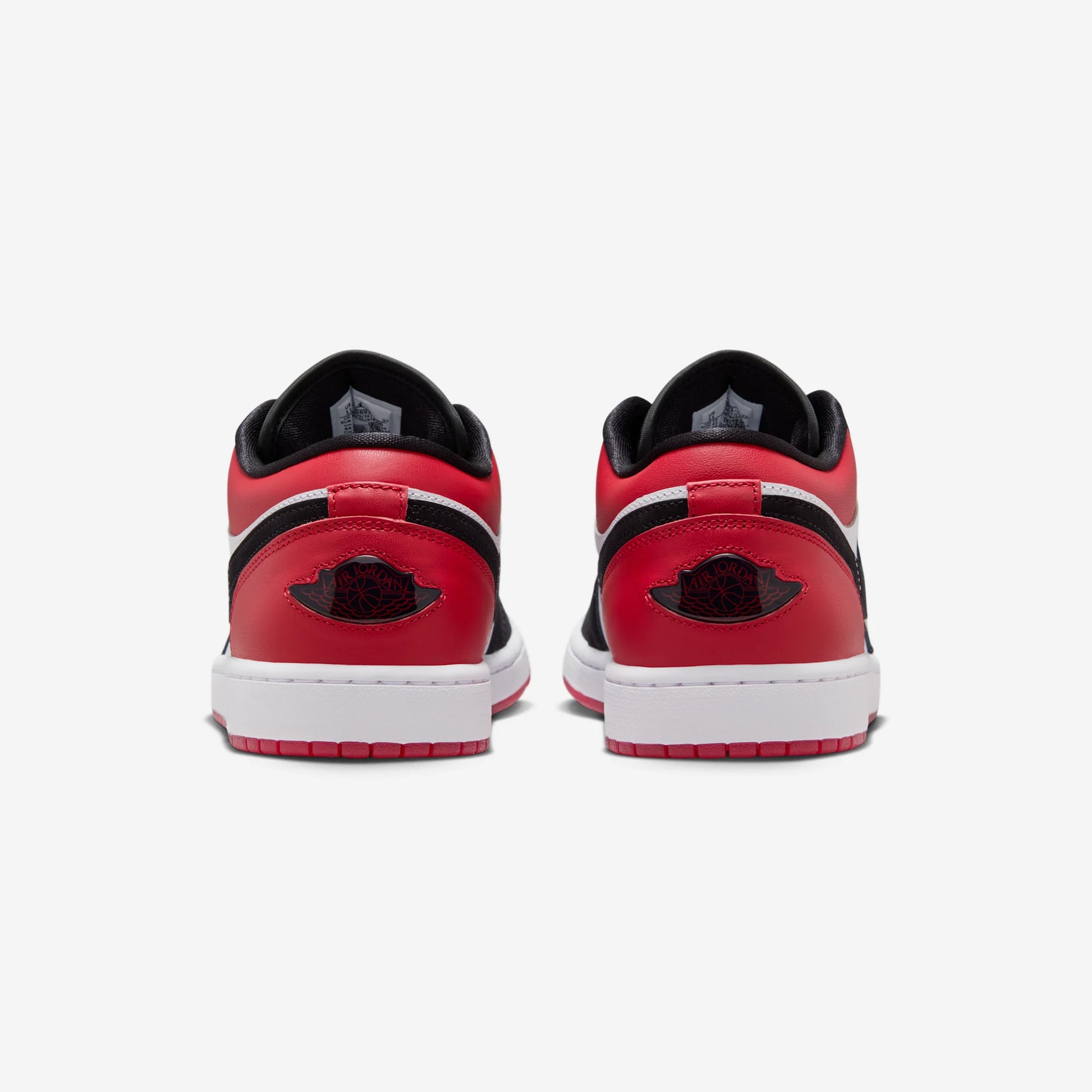 Jordan 1 Low SE Black Toe (2025)