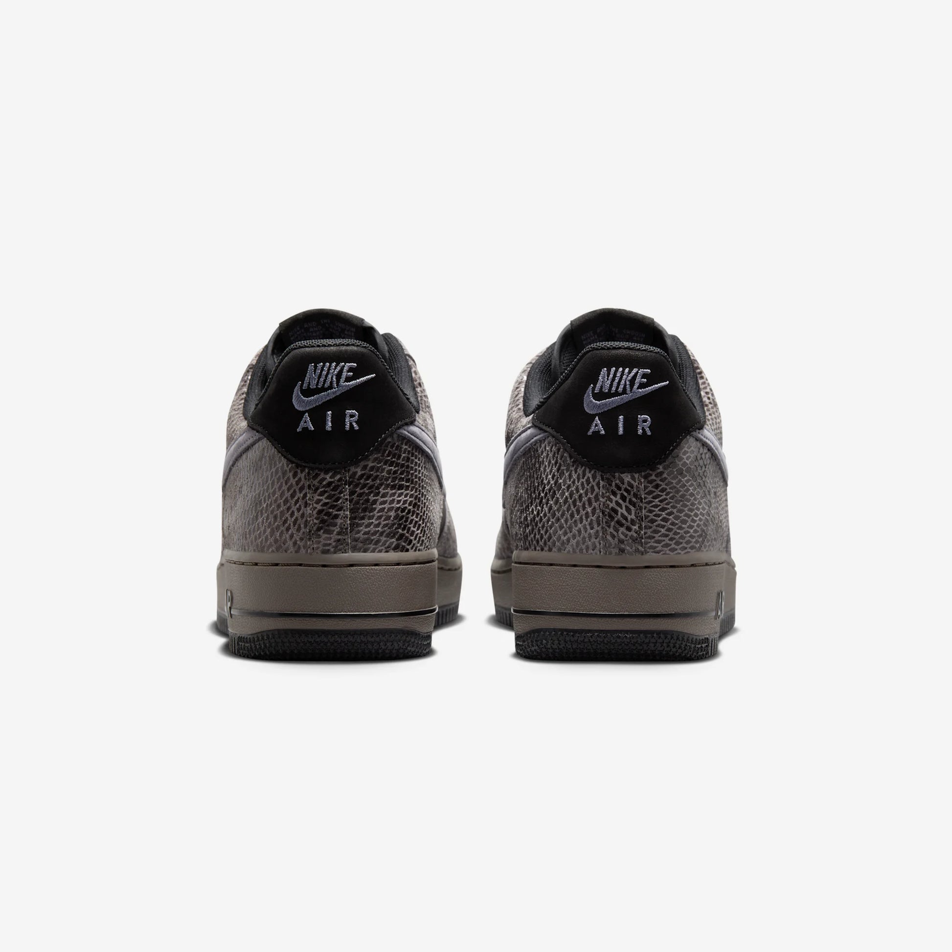 Nike Air Force 1 Low Off Noir Snakeskin