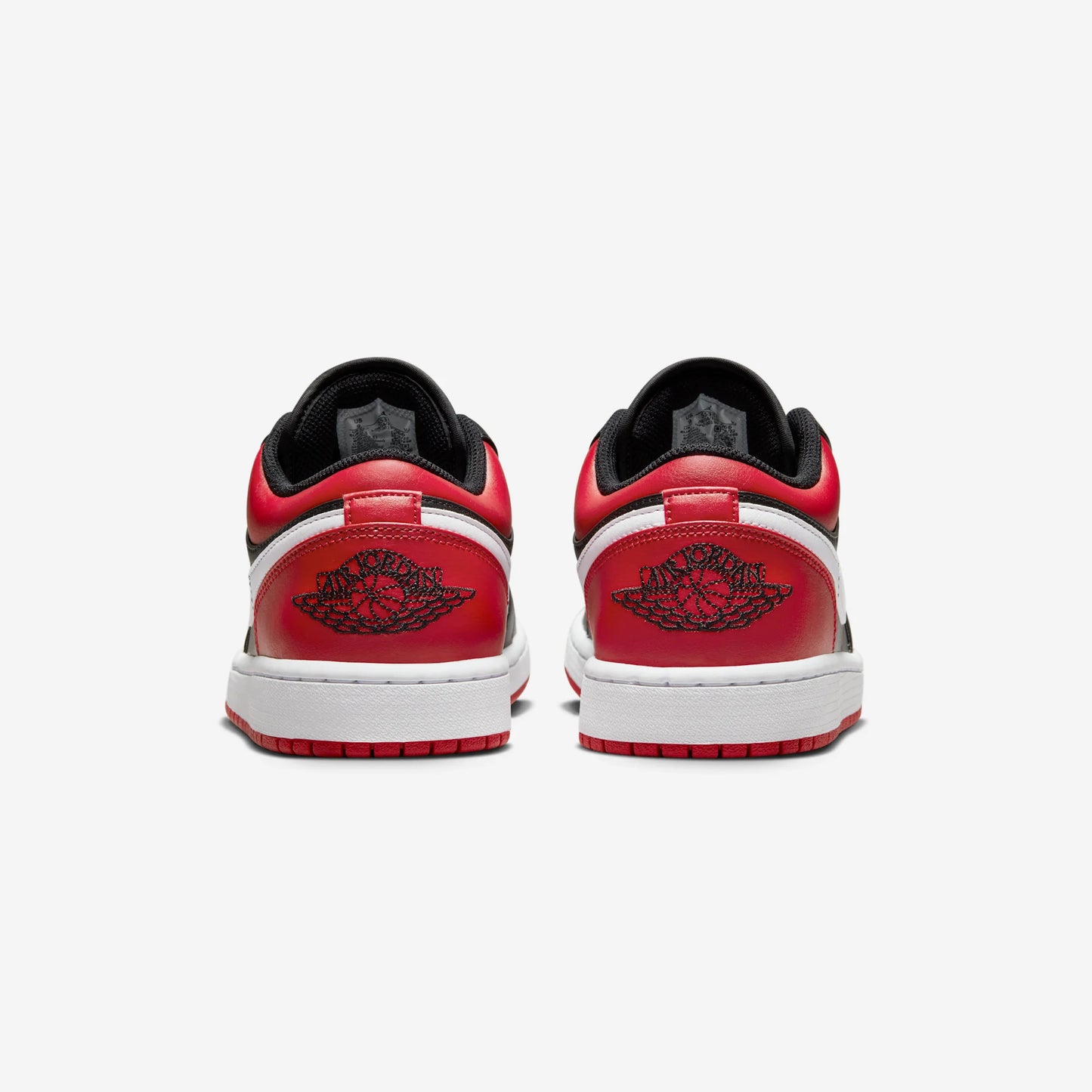 Jordan 1 Low Alternate Bred Toe