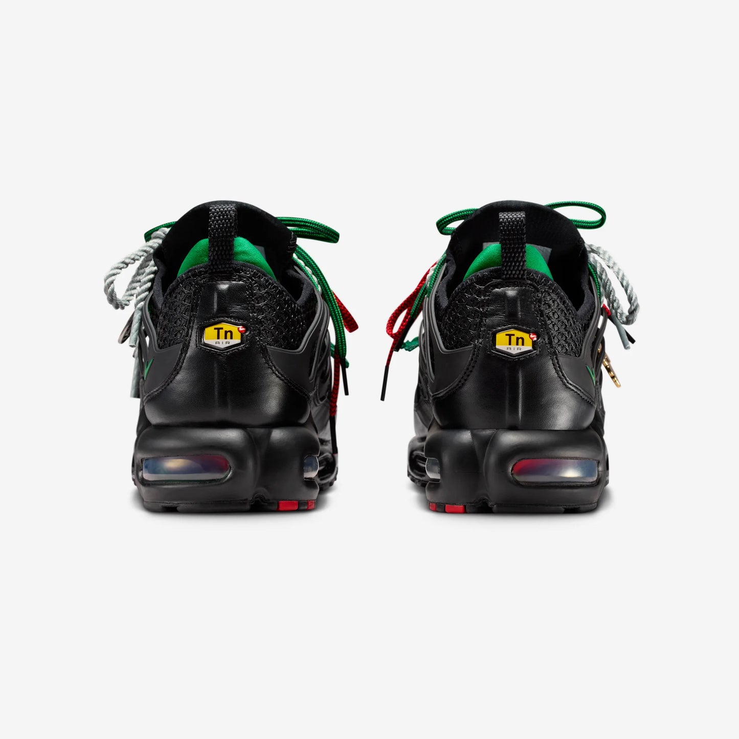 Nike Air Max Plus Homecoming Black