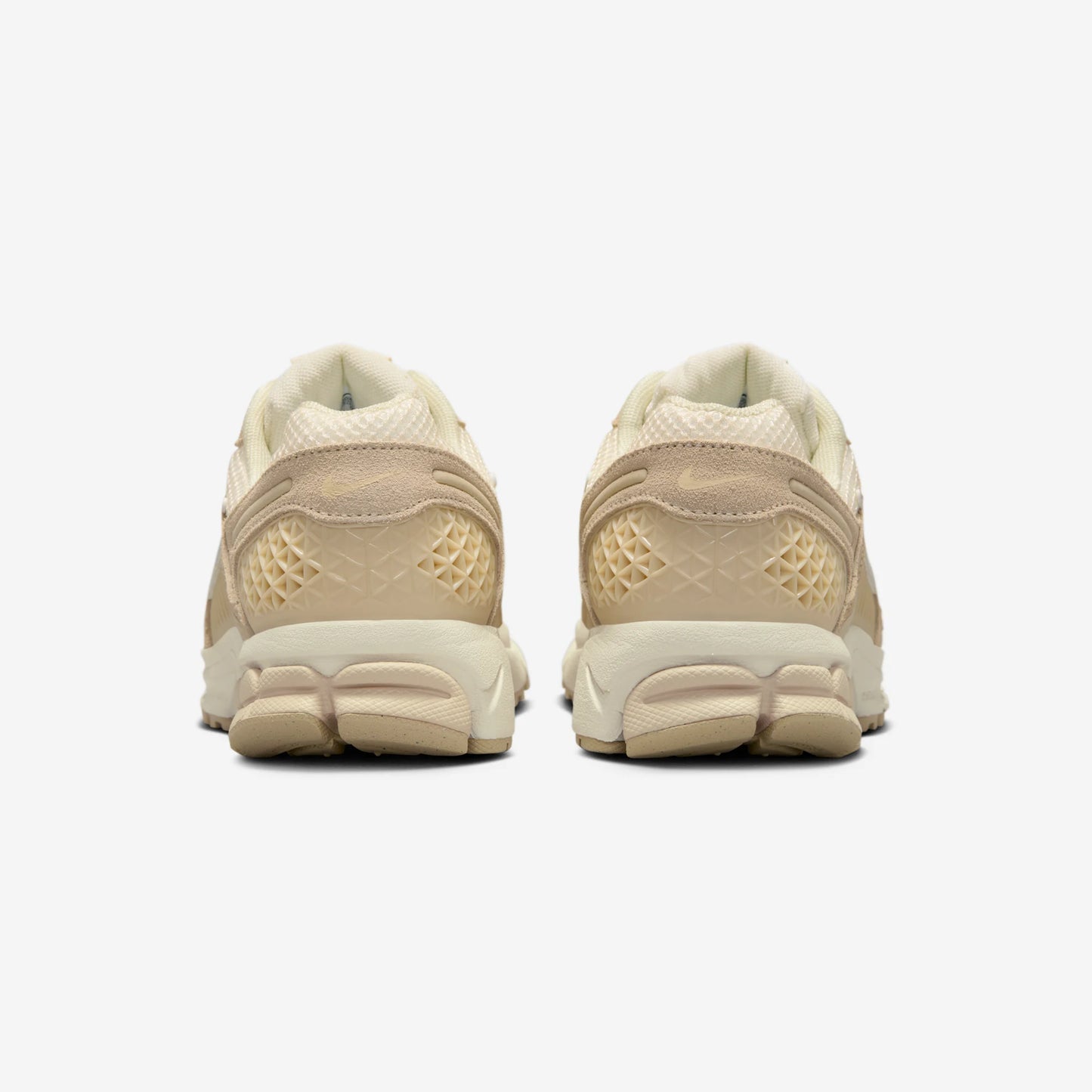 Nike Zoom Vomero 5 Beach Light Khaki (Women's)