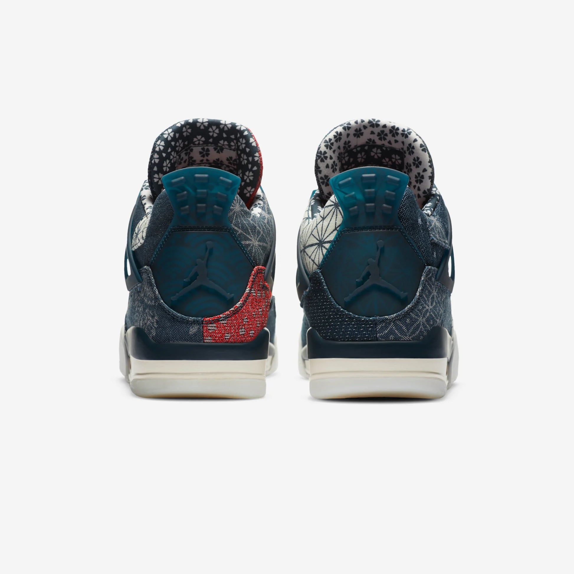 Jordan 4 Retro SE Sashiko