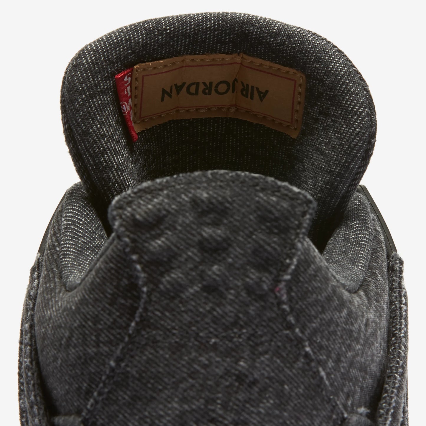 Jordan 4 Retro Levi's Black (Levi's Tag)