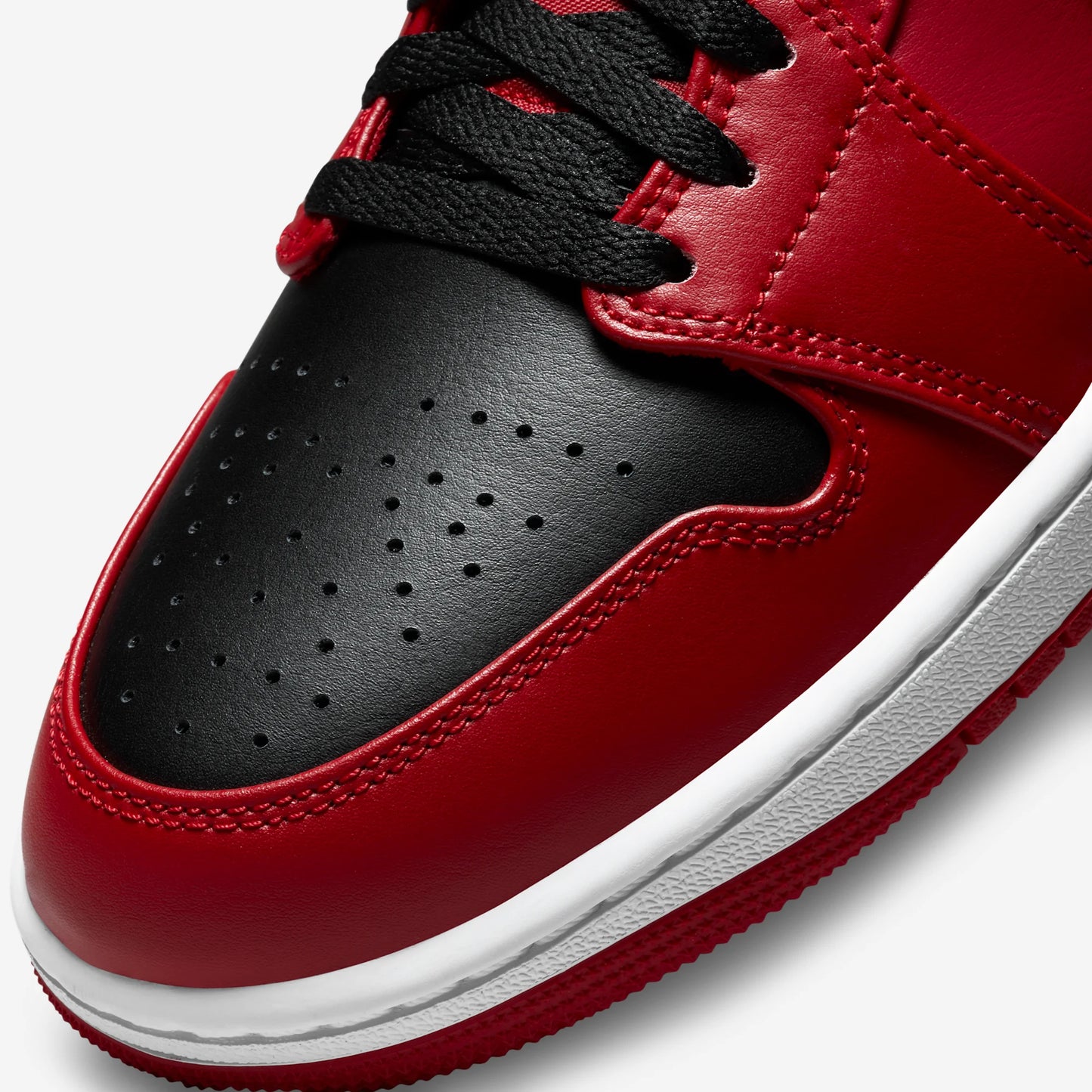 Jordan 1 Mid Reverse Bred (2021)