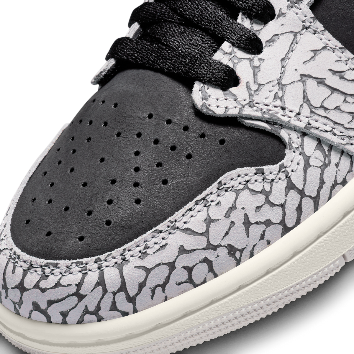 Jordan 1 Retro Low OG Black Cement (Women's)