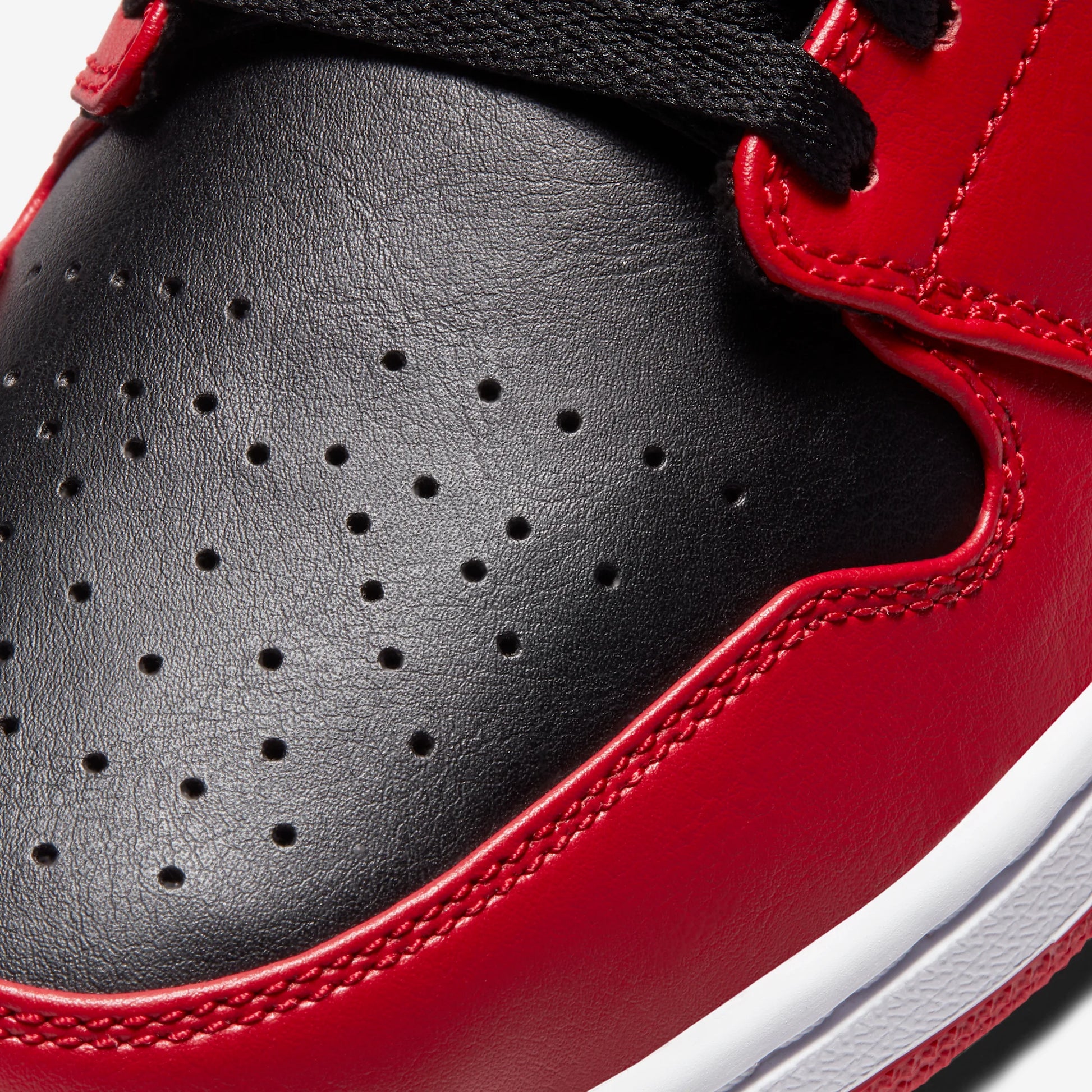 Jordan 1 Low Reverse Bred