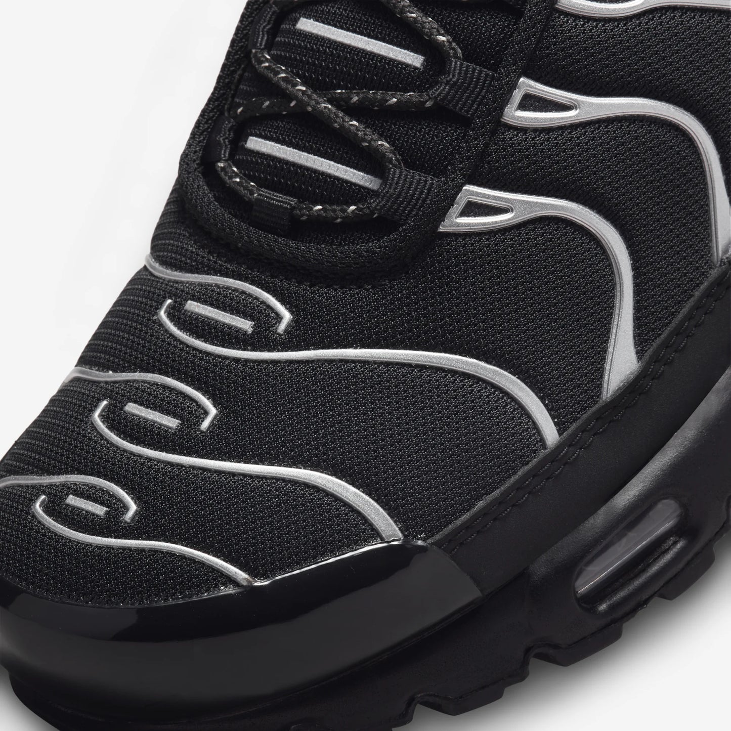 Nike Air Max Plus Black Silver Green Strike
