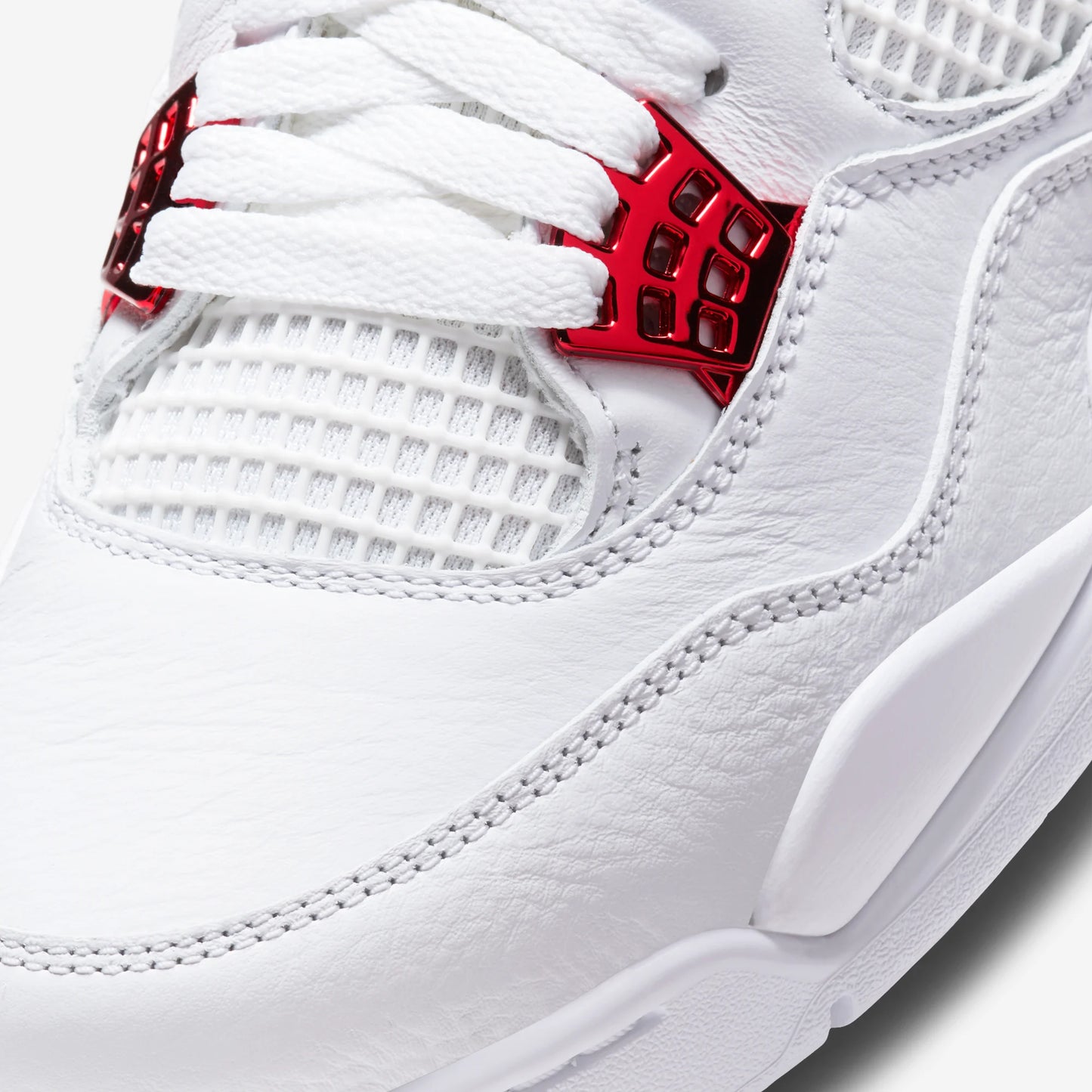 Jordan 4 Retro Metallic Red