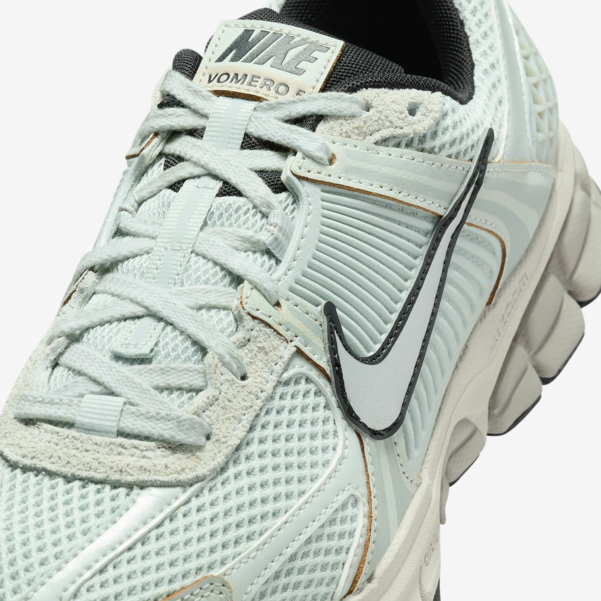 Nike Zoom Vomero 5 Light Silver Chrome (Women's)