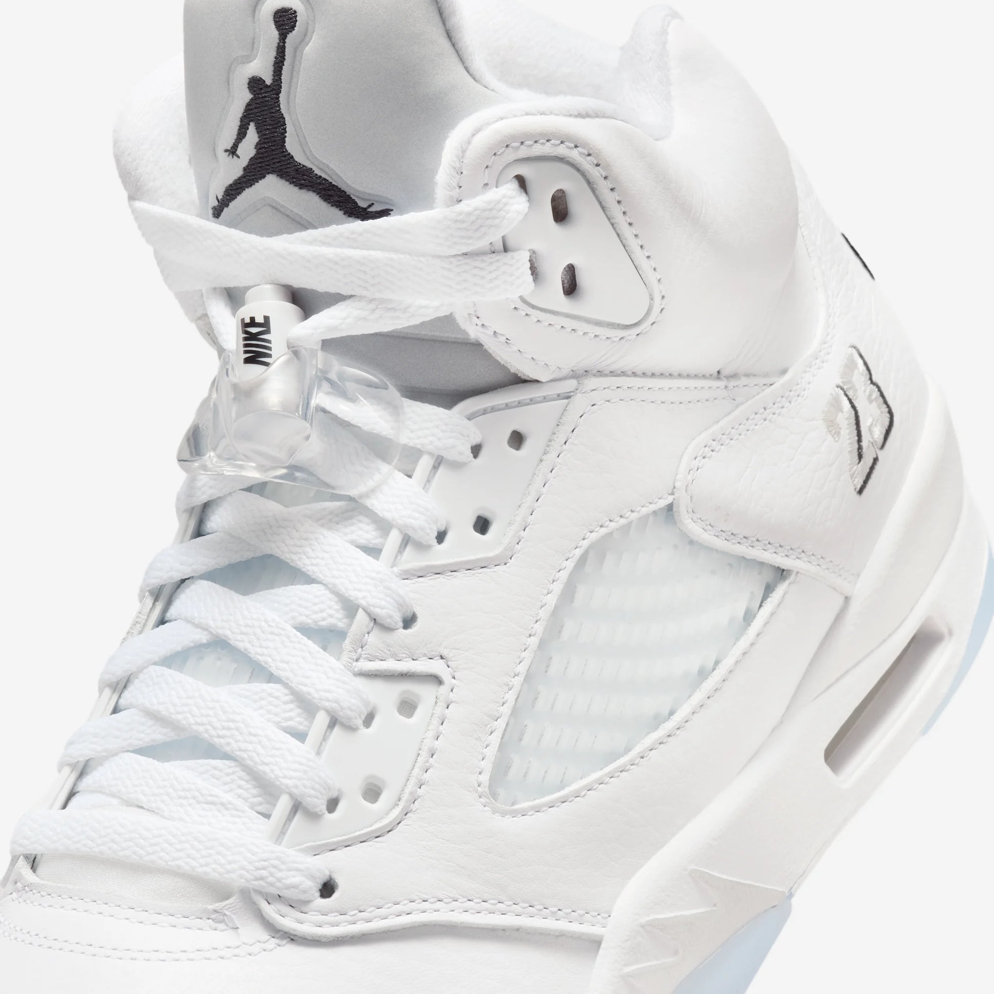 Jordan 5 Retro White Metallic (2026)