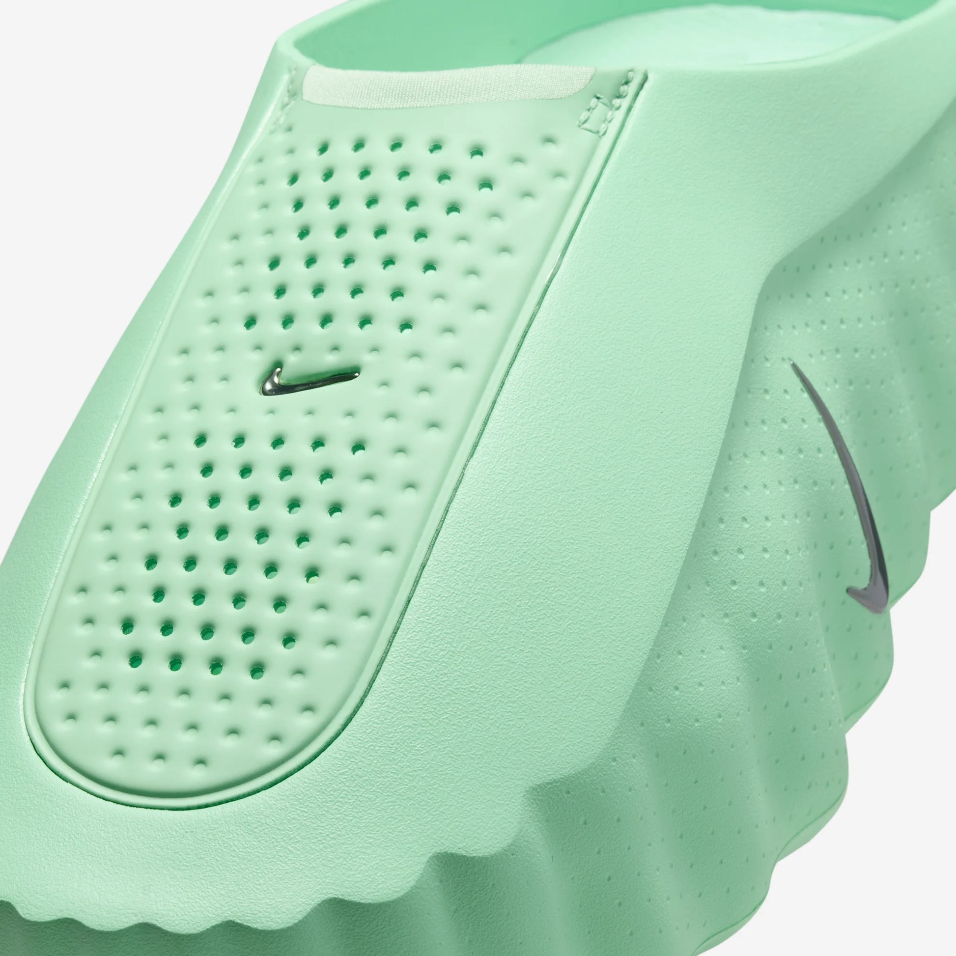 Nike Mind 001 Slide Cucumber Calm