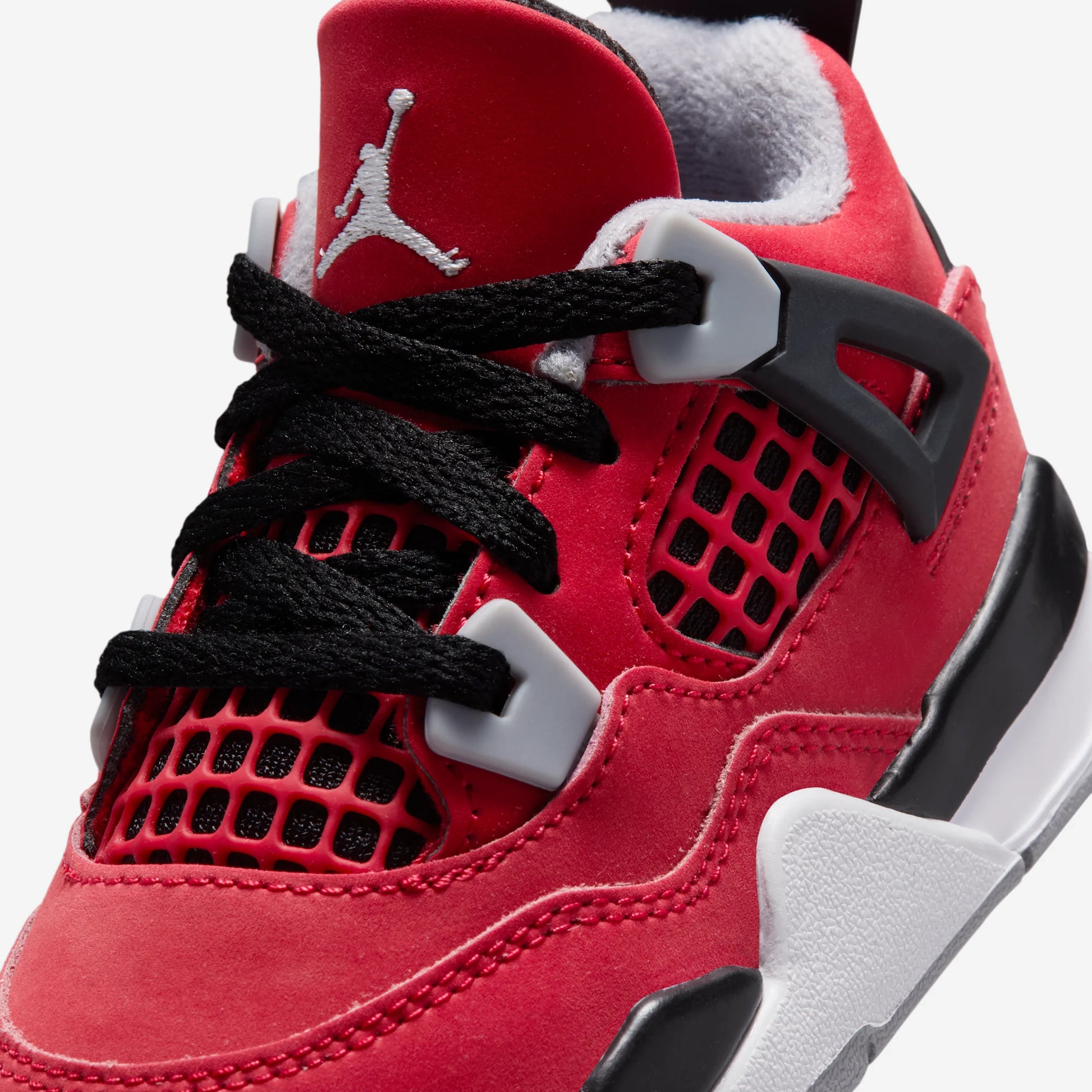 Jordan 4 Retro Toro Bravo (2026) (TD)