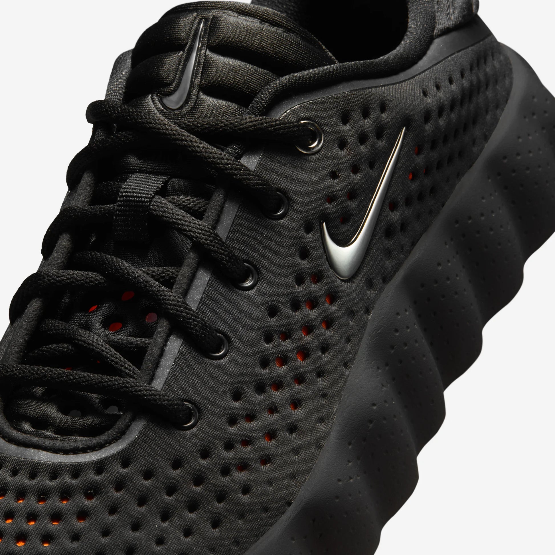 Nike Mind 002 Black Chrome (Women's)
