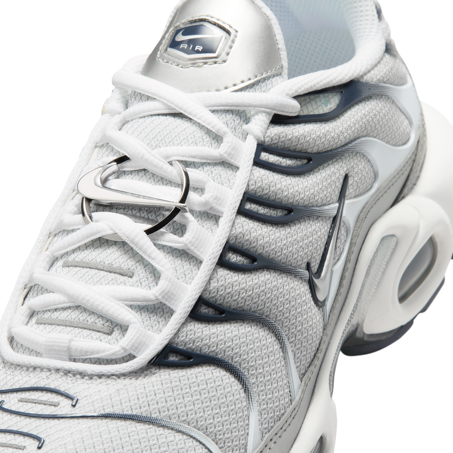 Nike Air Max Plus White Ashen Slate Metallic Silver (Women's)