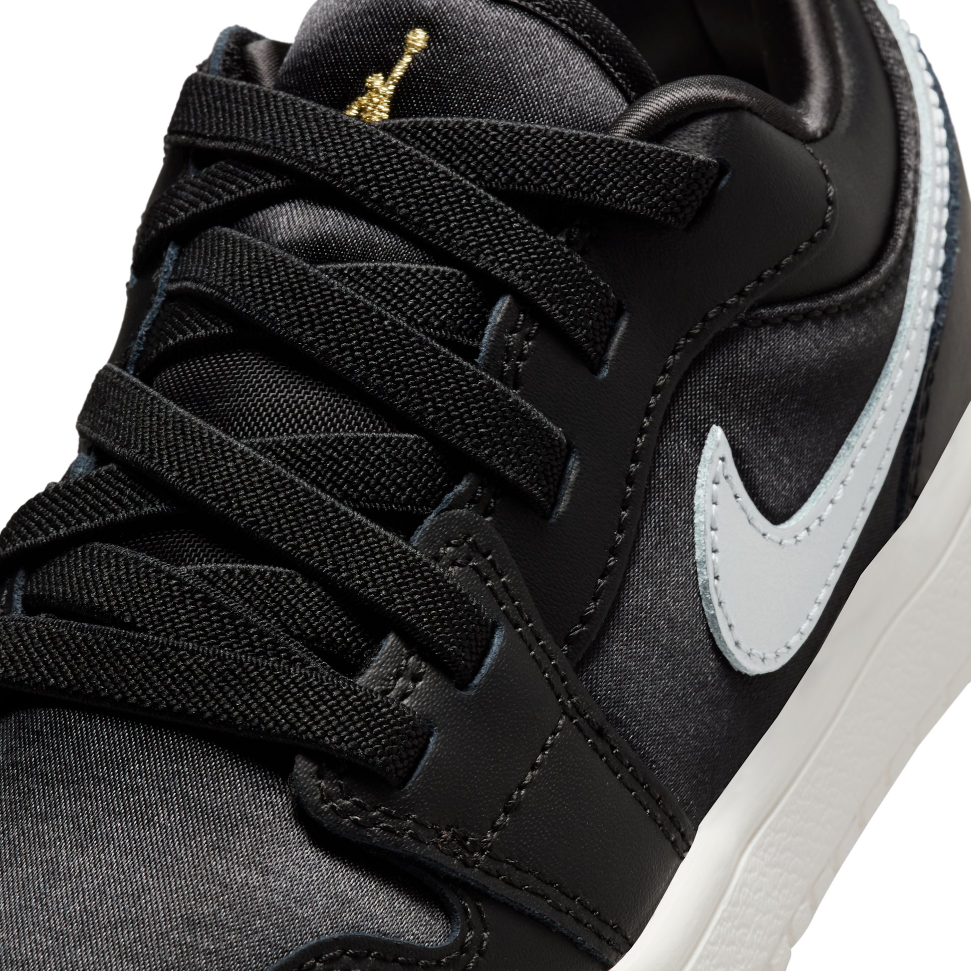 Jordan 1 Low Alt SE Black Silver Sail Gold (PS)