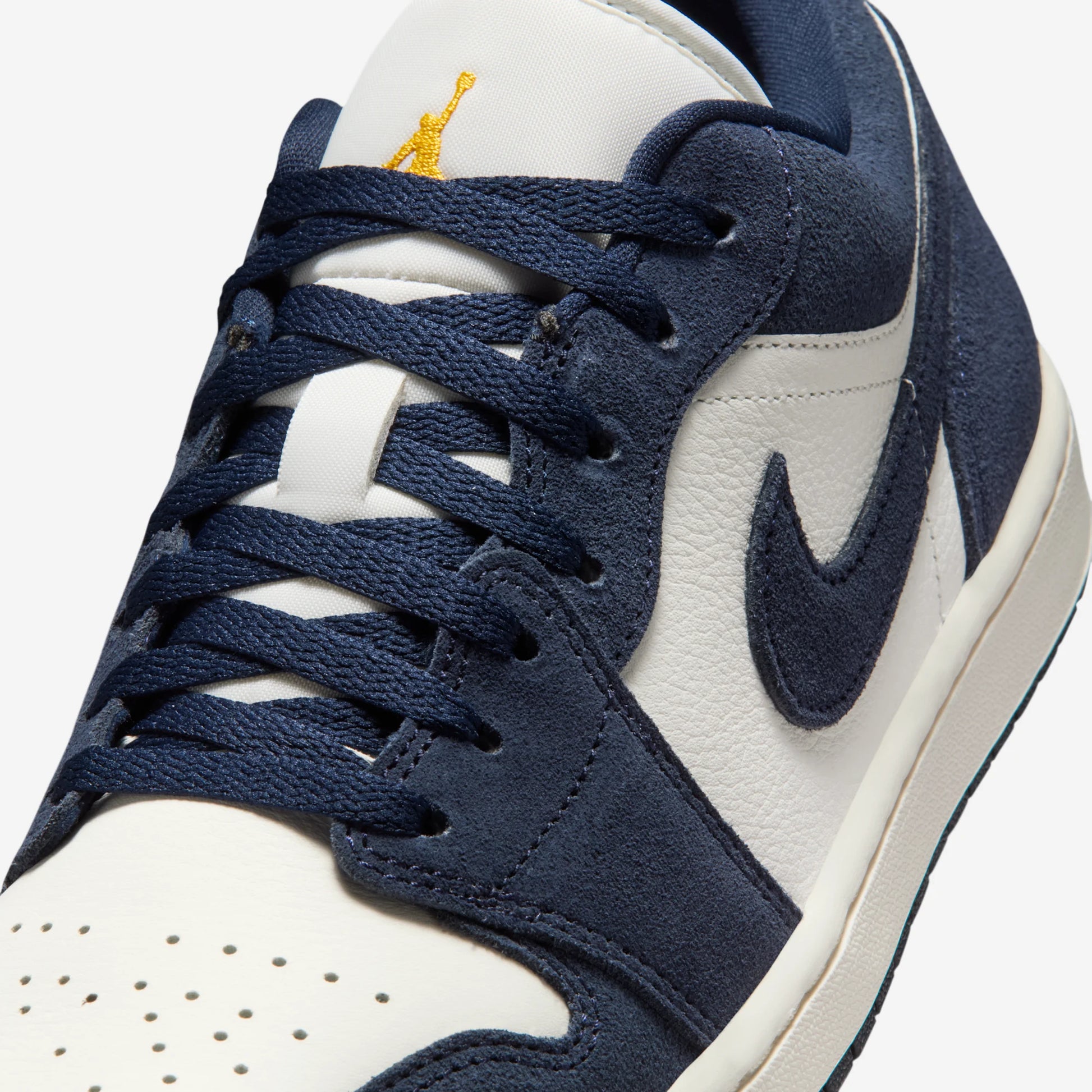 Jordan 1 Low SE Obsidian Suede