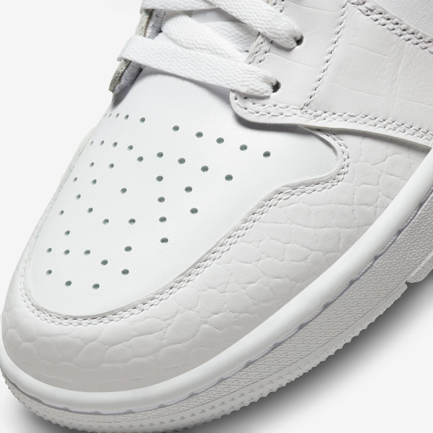Jordan 1 Retro Low Golf White Croc