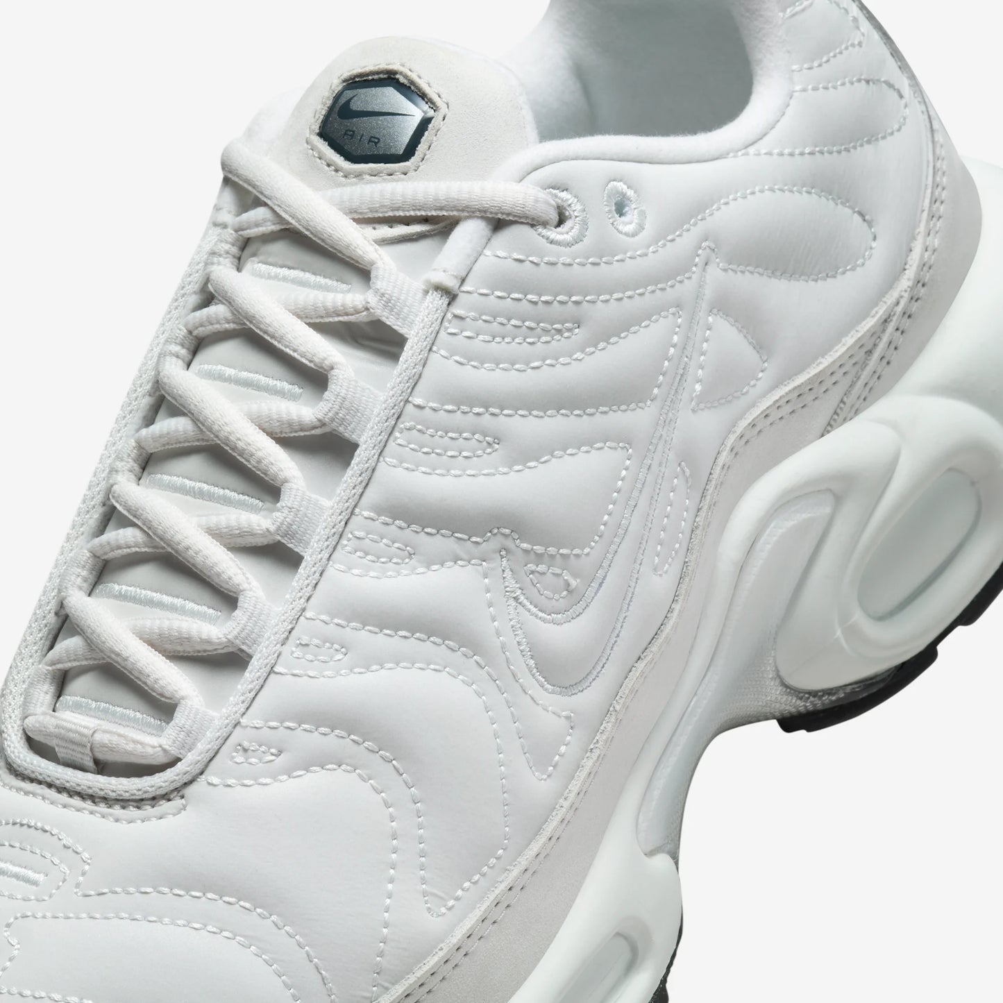 Nike Air Max Plus Platinum Tint (Women's)