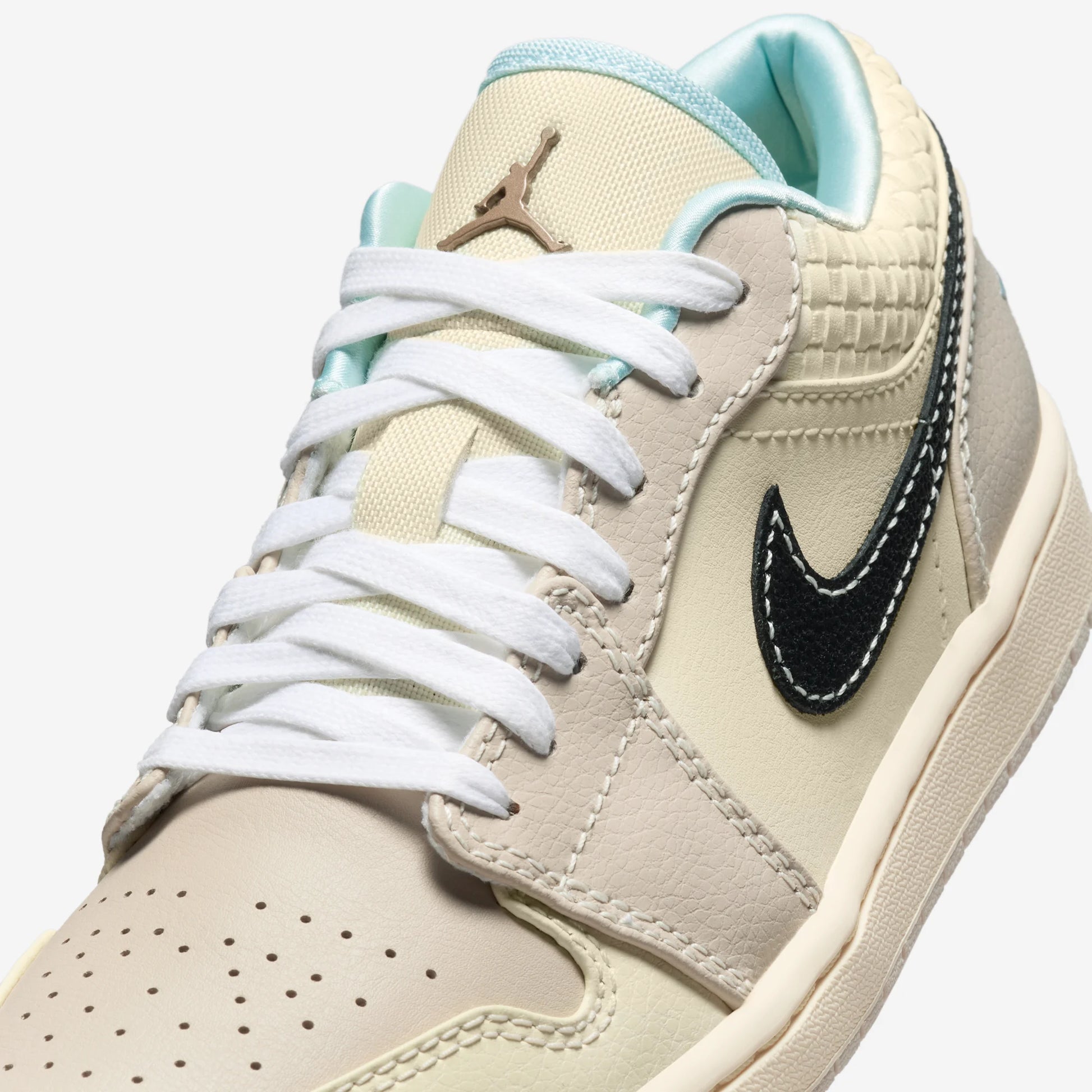 Jordan 1 Low SE Sanddrift Glacier Blue (Women's)