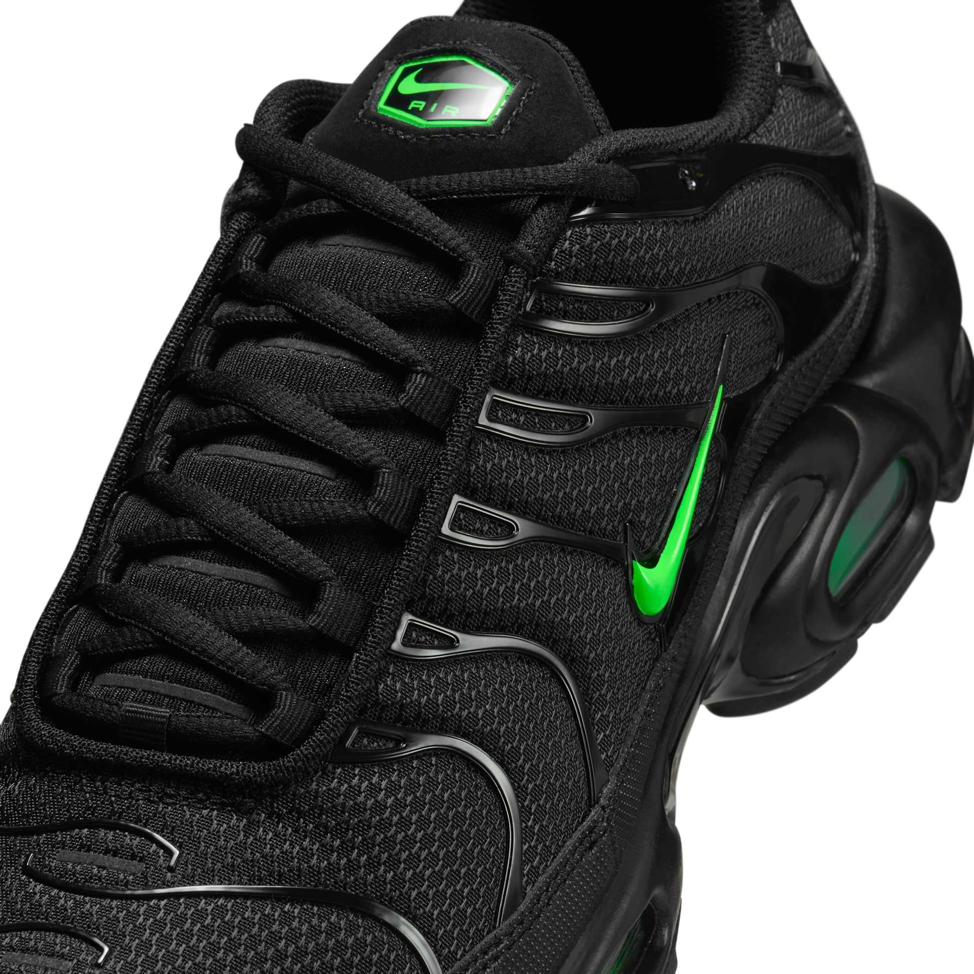 Nike Air Max Plus Black Green Strike