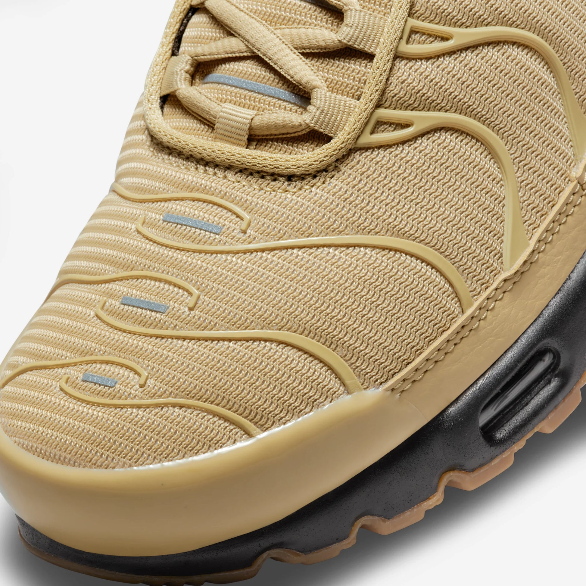 Nike Air Max Plus OG Gold Bullet